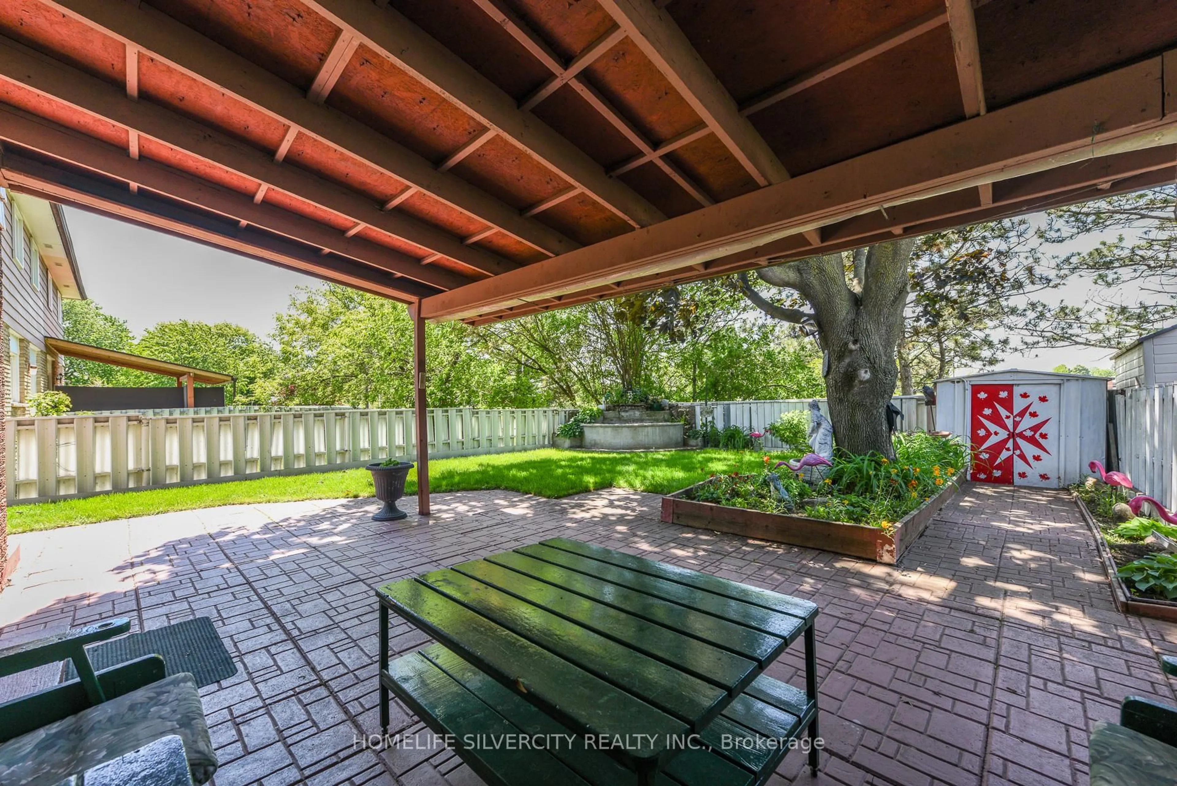 Patio, street for 7378 Bybrook Dr, Mississauga Ontario L4T 3R2