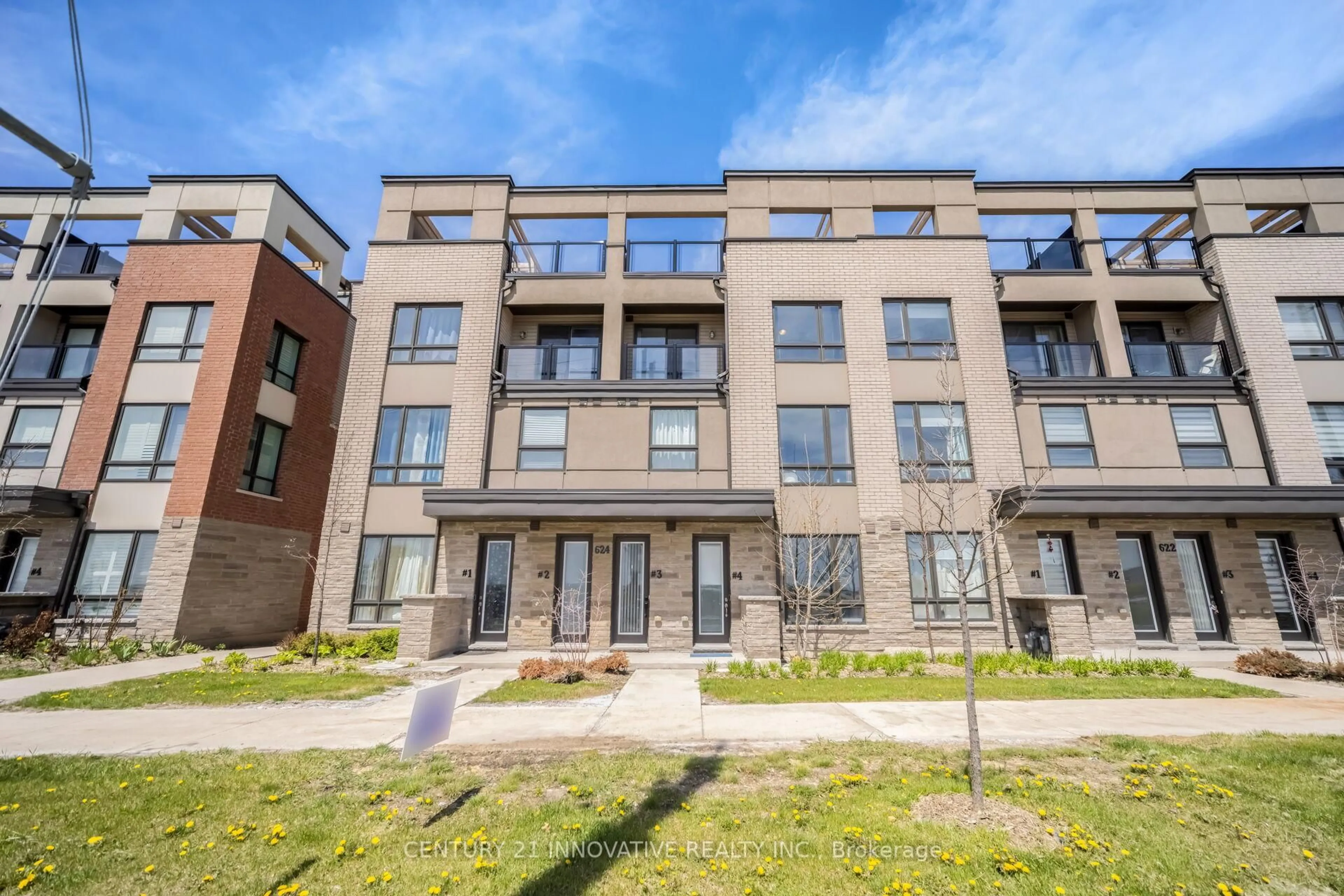 Unknown for 624 Rexdale Blvd #4, Toronto Ontario M9W 0G1