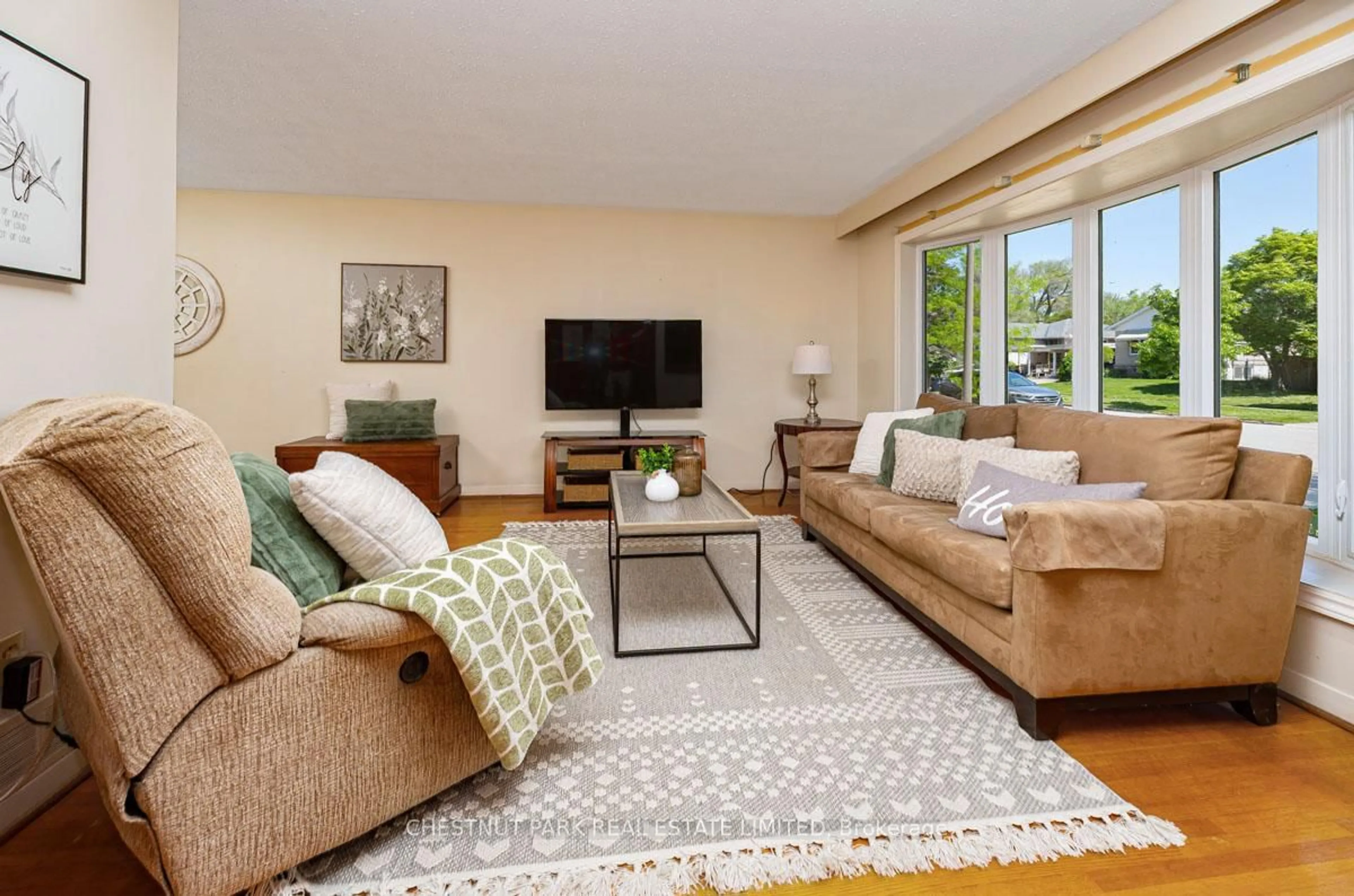 Living room with furniture, unknown for 14 Vanderbrent Cres, Toronto Ontario M9R 3W8