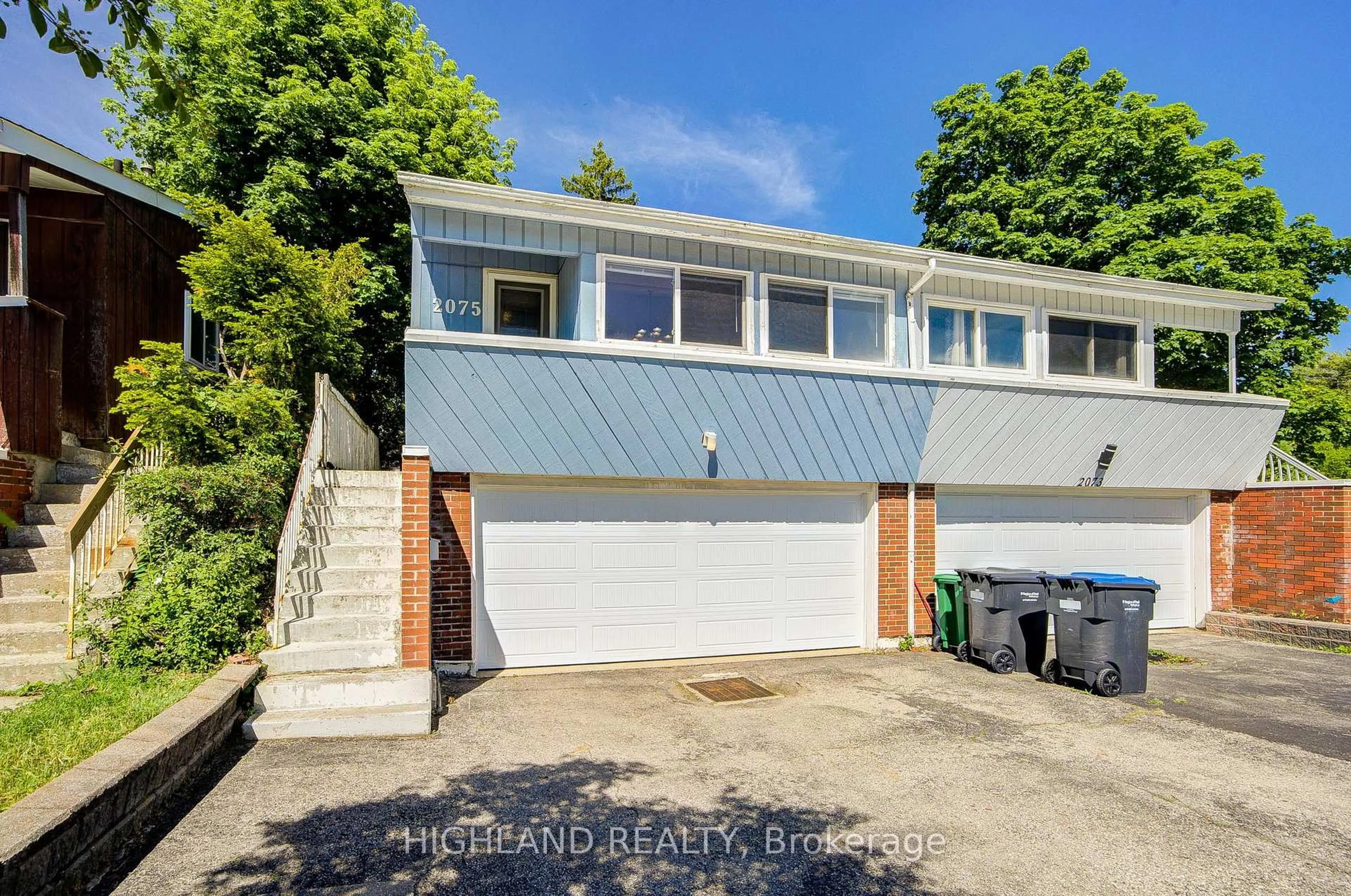 Unknown for 2075 South Millway, Mississauga Ontario L5L 1R4