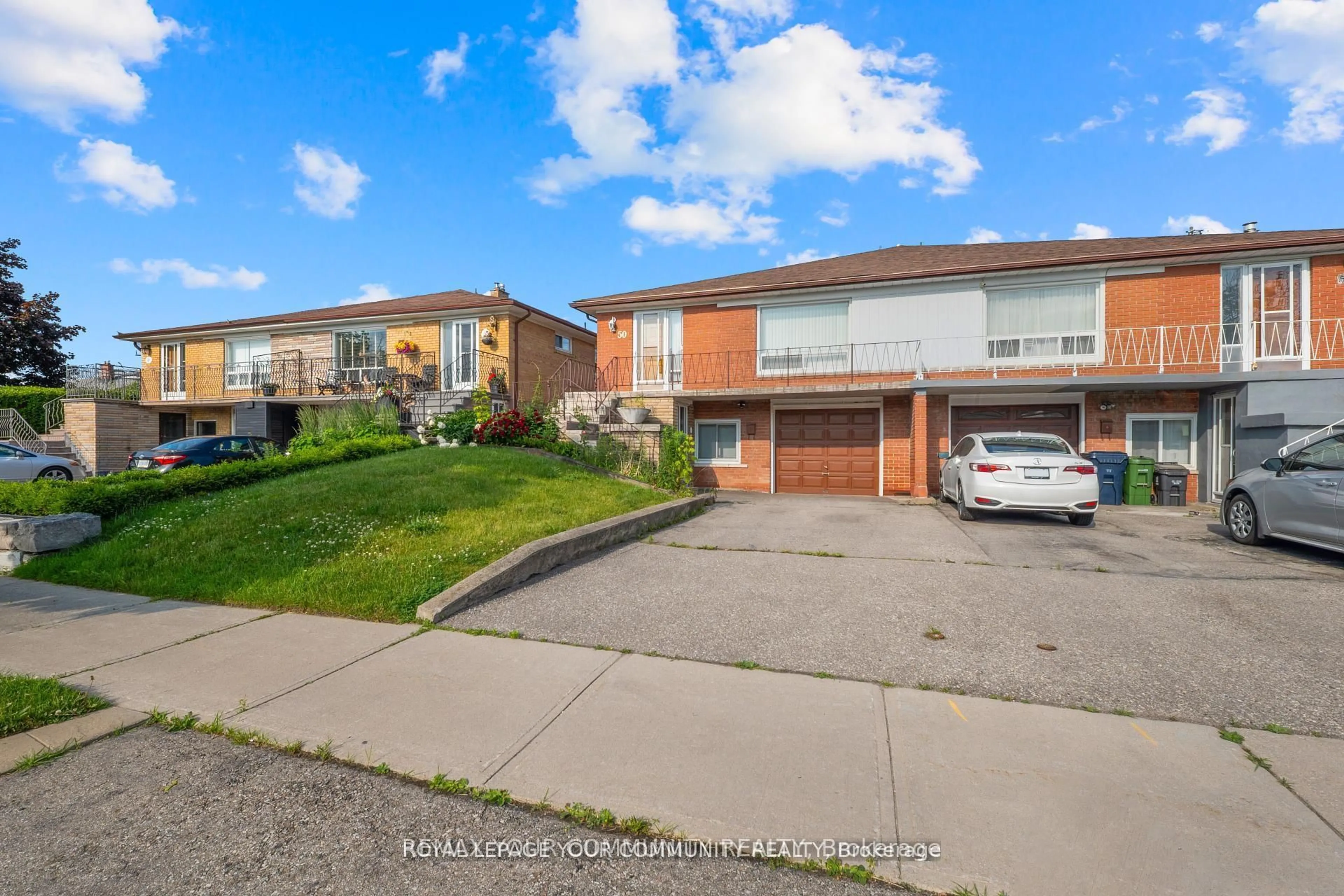 A pic from outside/outdoor area/front of a property/back of a property/a pic from drone, street for 50 Felan Cres, Toronto Ontario M9V 3A3