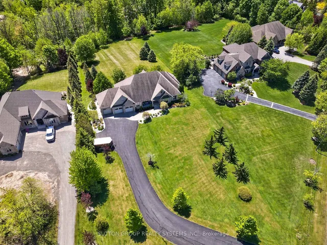 11310 Taylor Crt, Milton 2