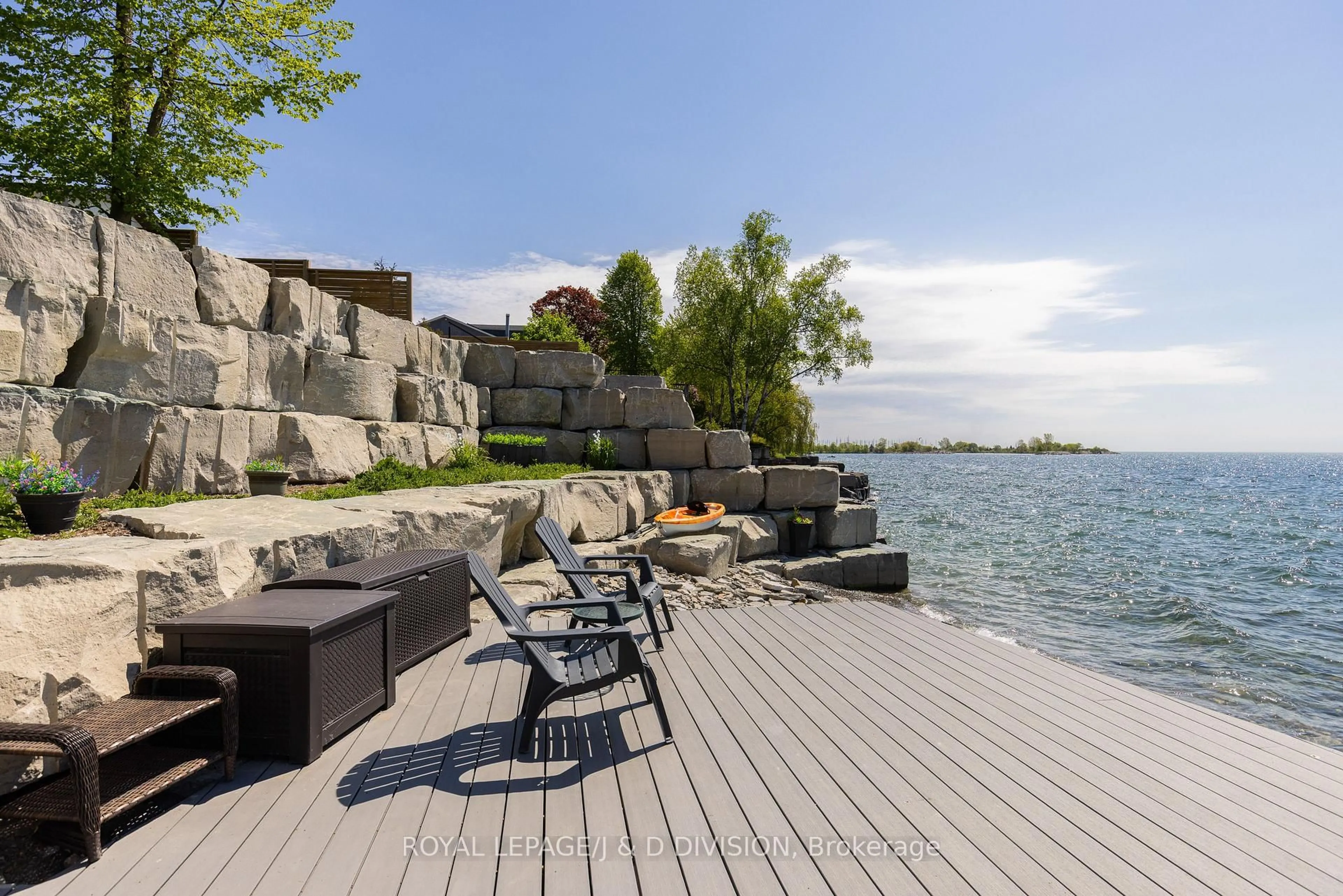 Patio, water/lake/river/ocean view for 99 Lake Promenade, Toronto Ontario M8W 1A2