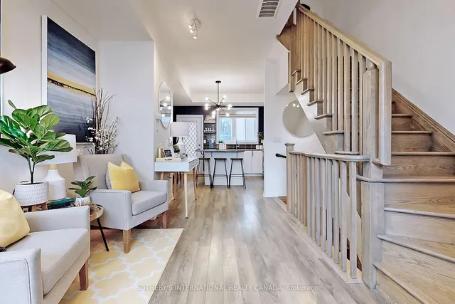 27 Thomas Mulholland Dr, Toronto 4
