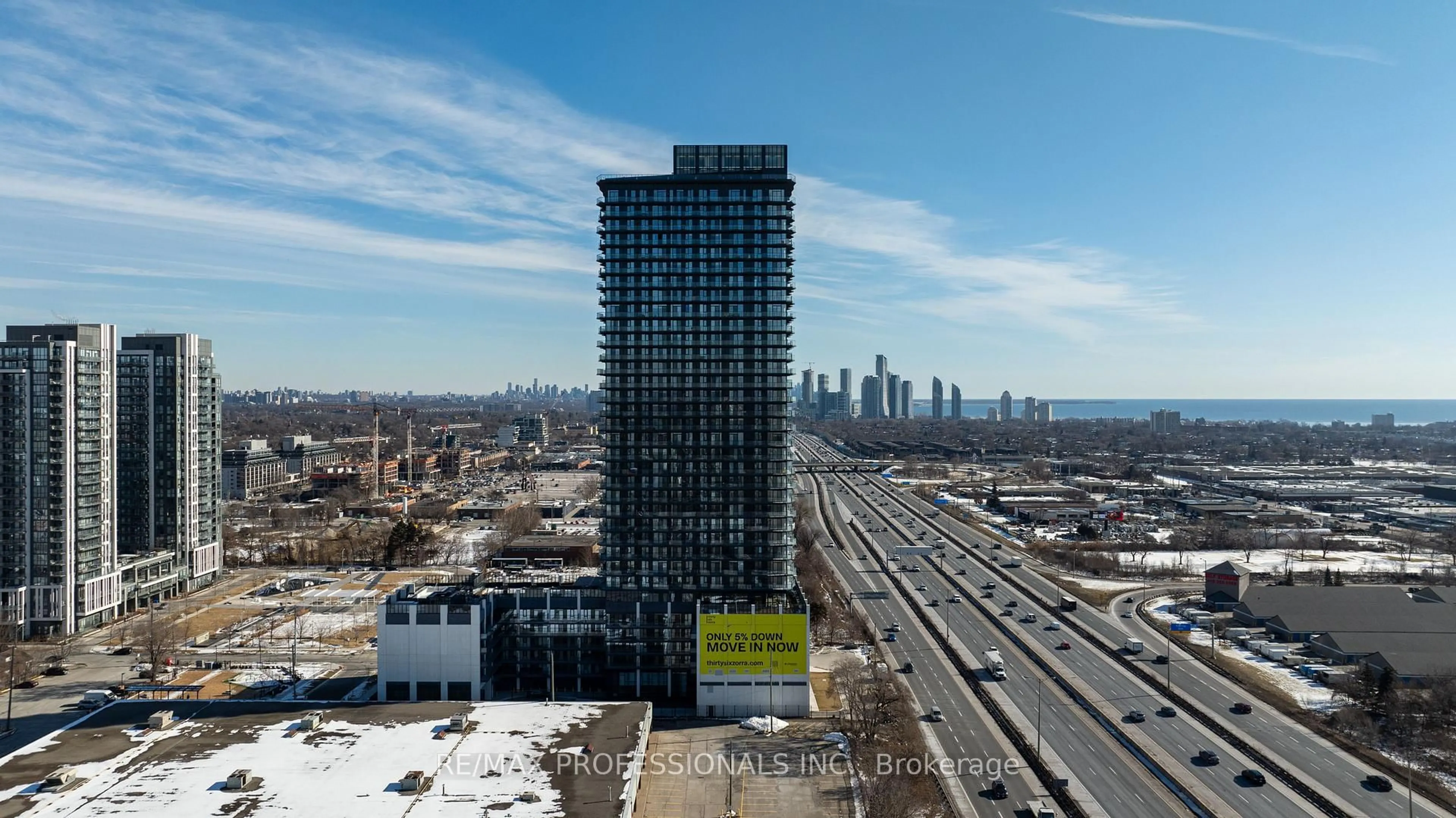 A pic from outside/outdoor area/front of a property/back of a property/a pic from drone, city buildings view from balcony for 36 Zorra St #3009, Toronto Ontario M8Z 0G5