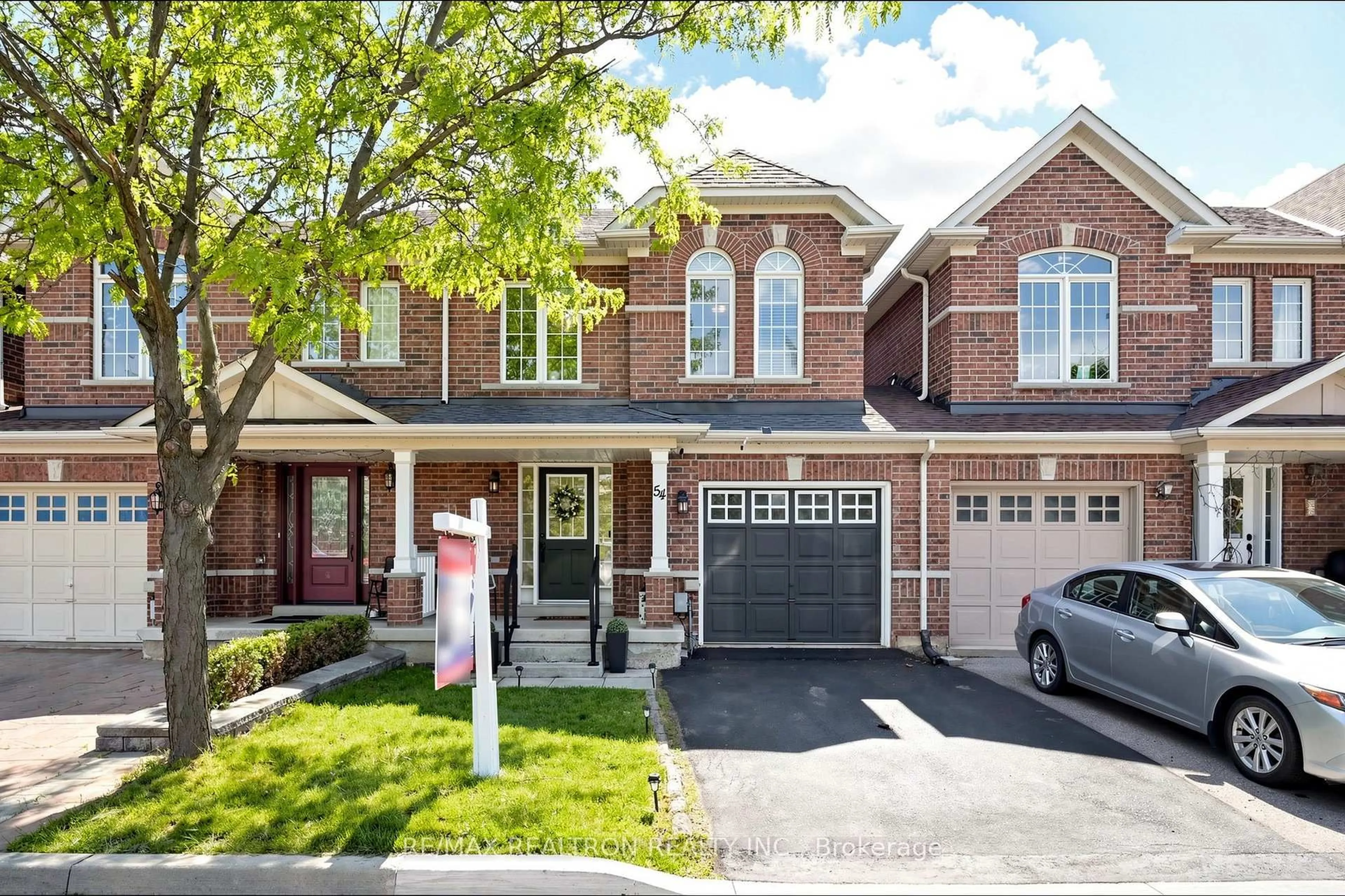 Home with brick exterior material, street for 54 Panama Pl, Brampton Ontario L6P 2G6