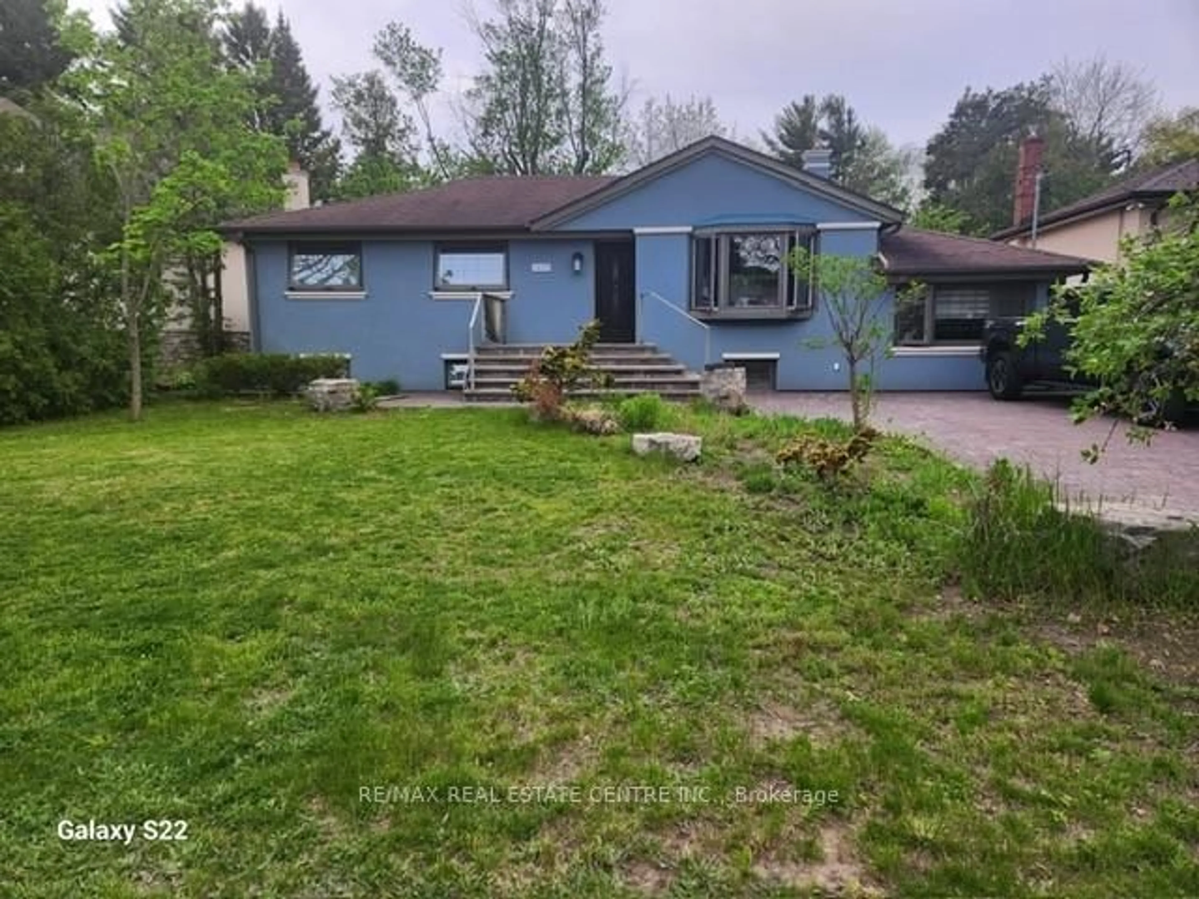Unknown for 2450 Edenhurst Dr, Mississauga Ontario L5A 2K9