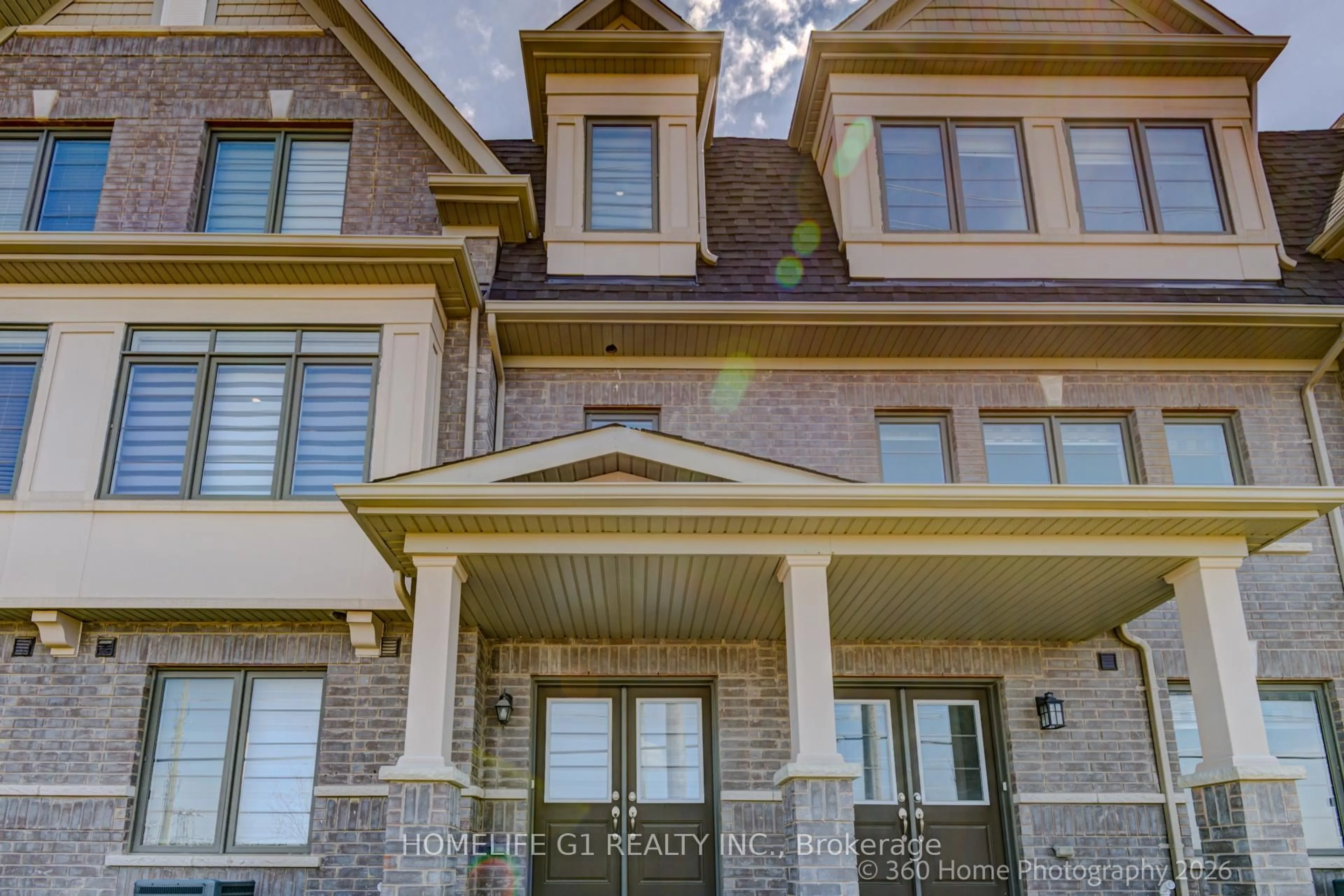 Home with brick exterior material, street for 98 Fruitvale Circ, Brampton Ontario L7A 5B9