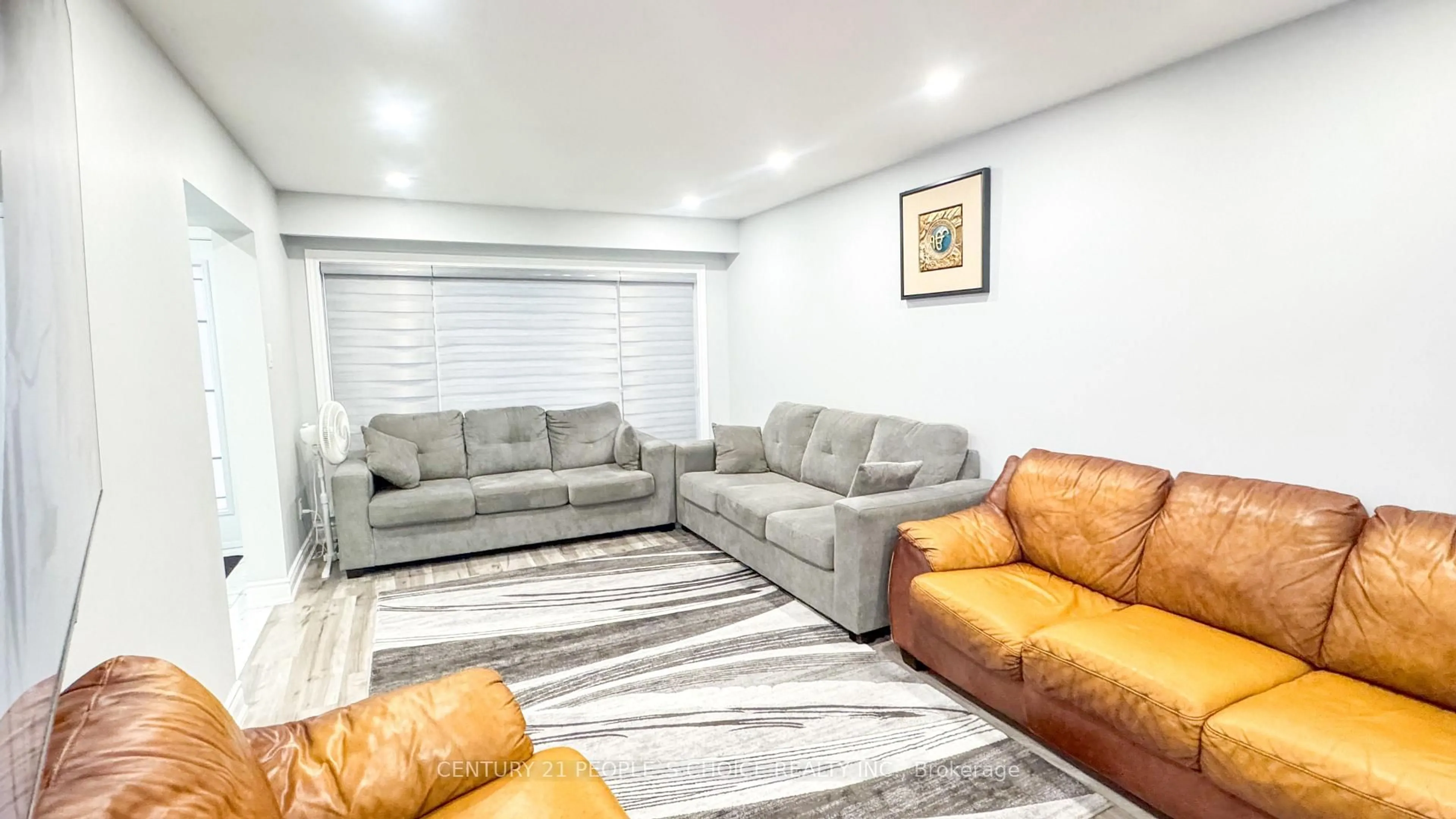 Living room with furniture, unknown for 7 Dalraith Cres, Brampton Ontario L6T 2X4