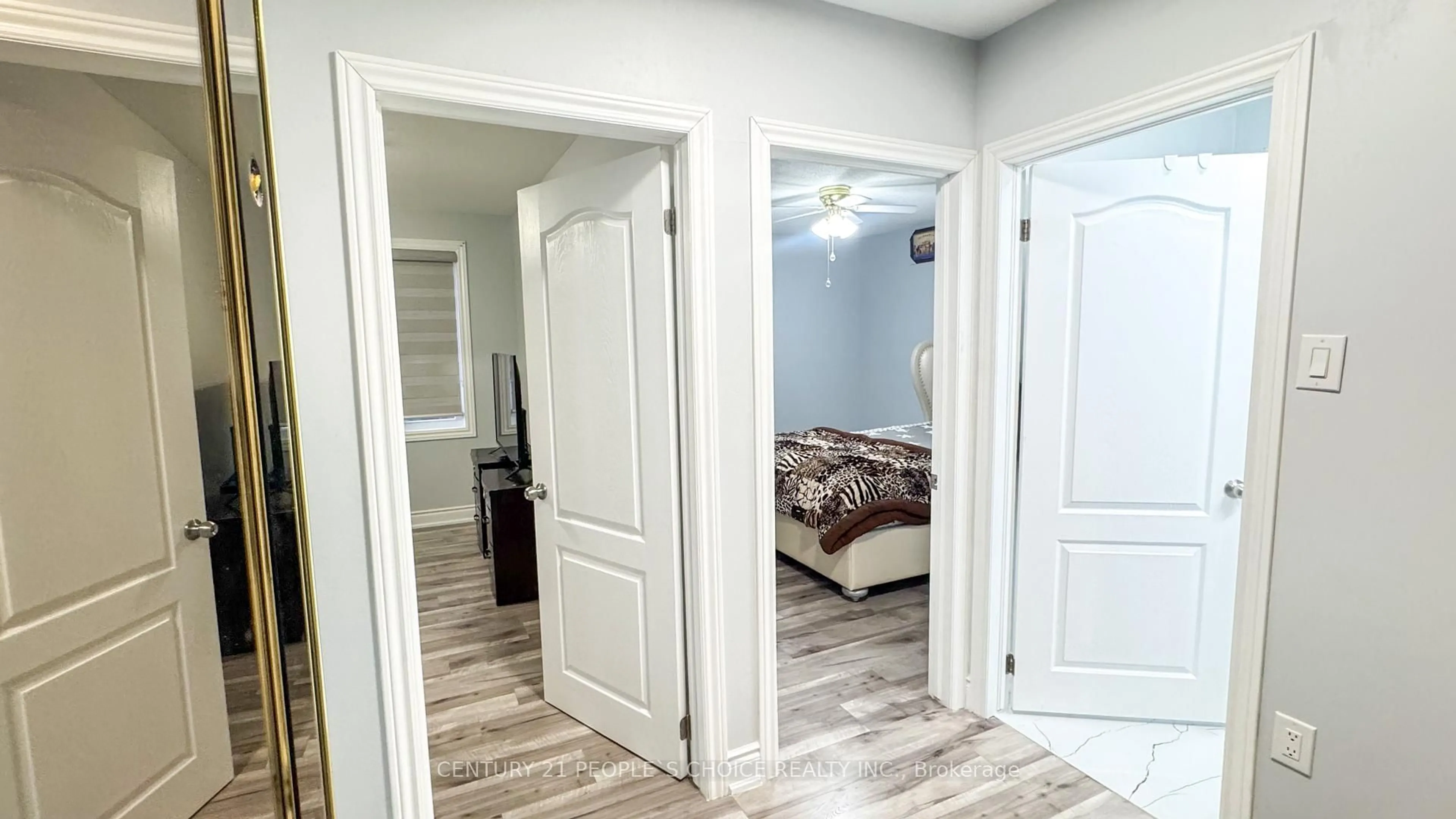 Unknown for 7 Dalraith Cres, Brampton Ontario L6T 2X4