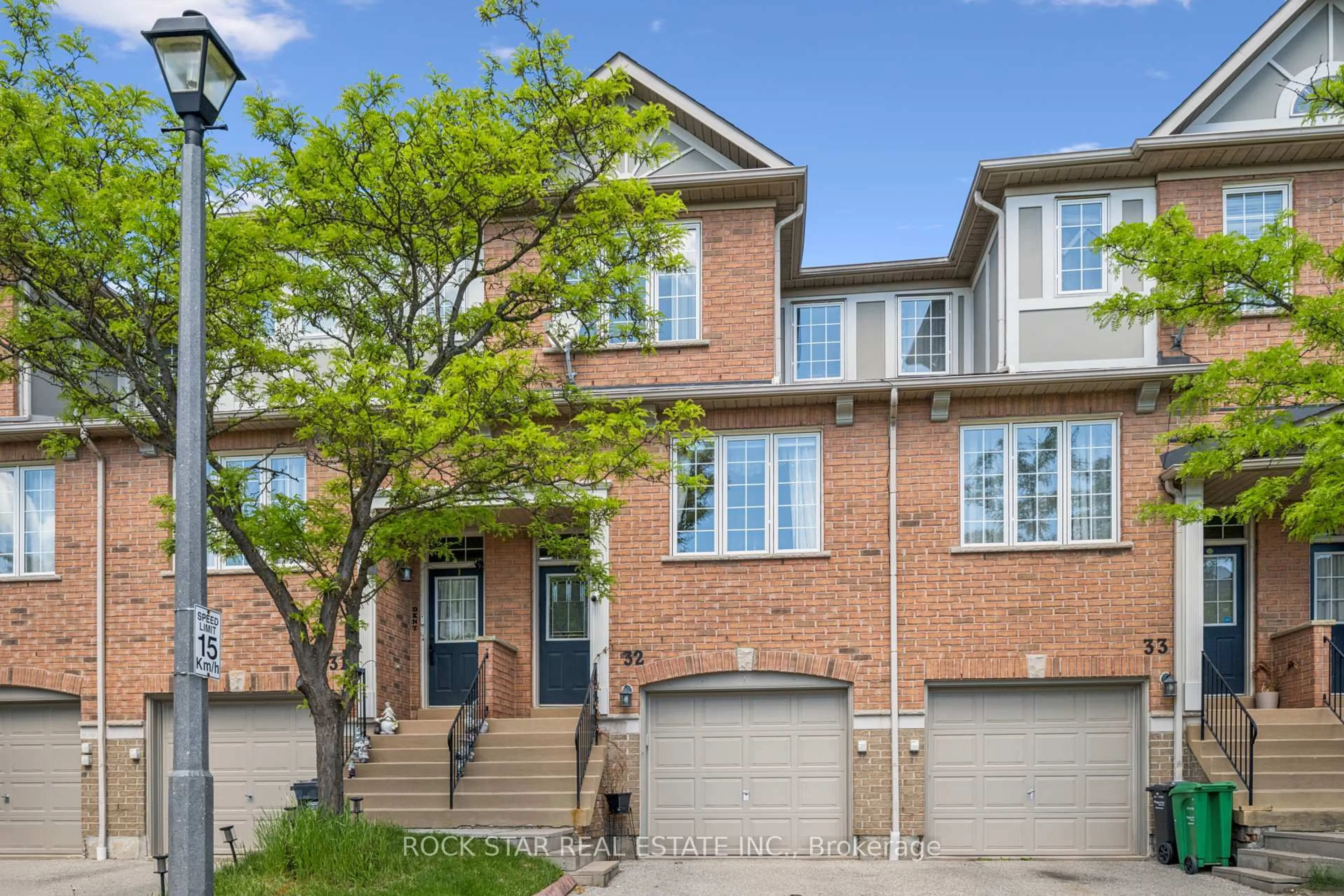 Home with brick exterior material, street for 5055 Heatherleigh Ave #32, Mississauga Ontario L5V 2R6
