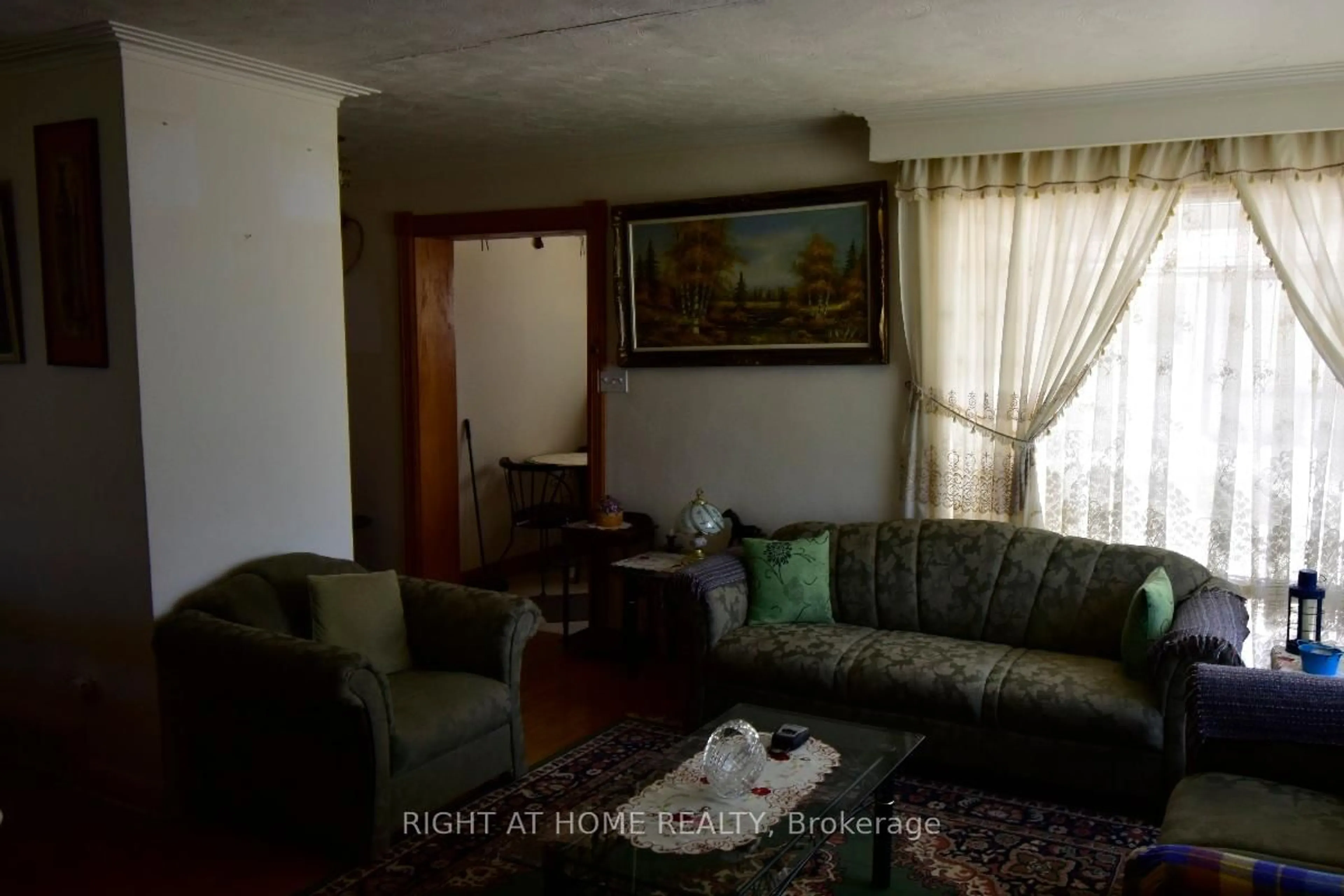 A pic of a room for 2436 Islington Ave, Toronto Ontario M9W 3X7