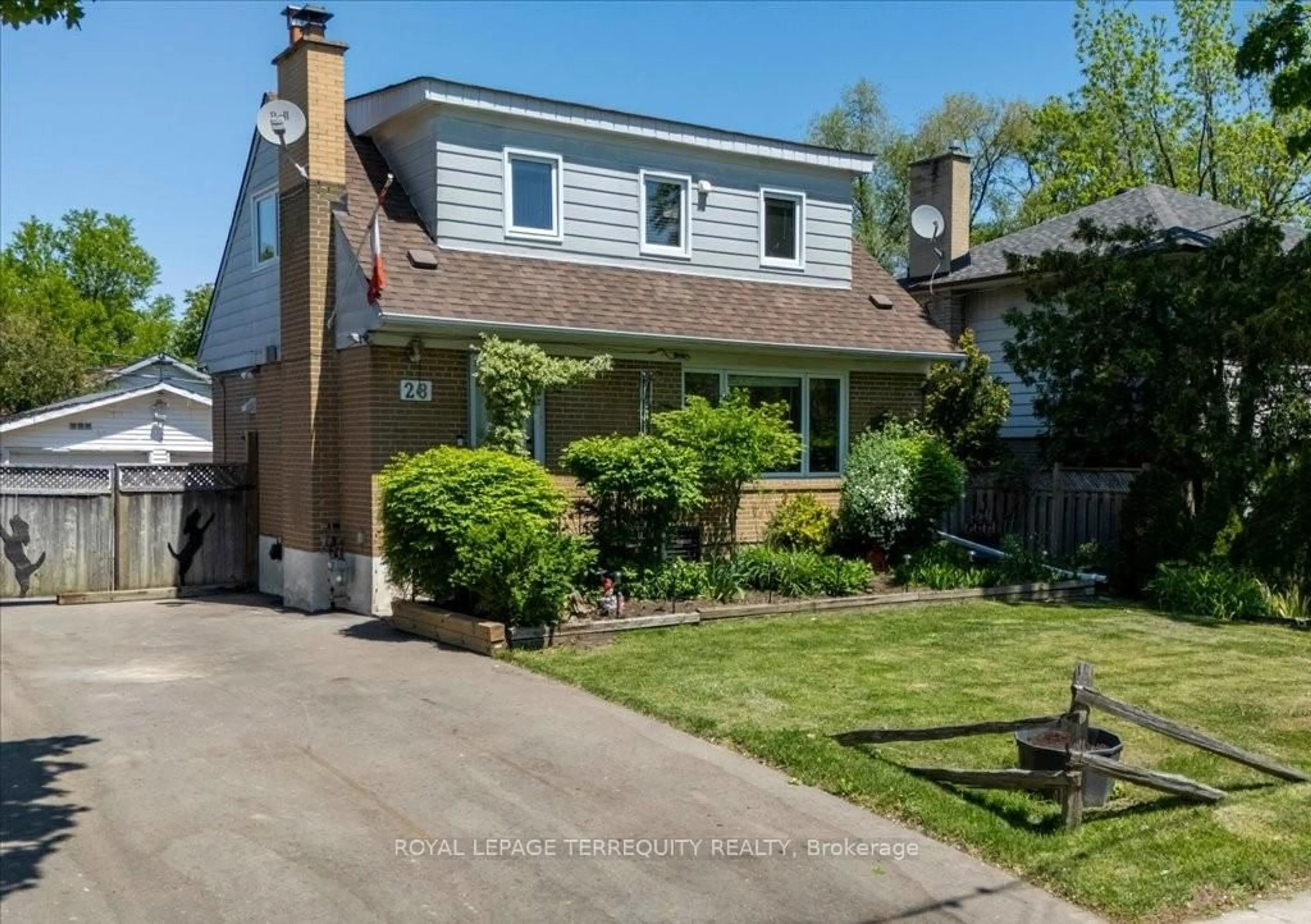 Unknown for 28 Crowland Dr, Toronto Ontario M9W 2S4