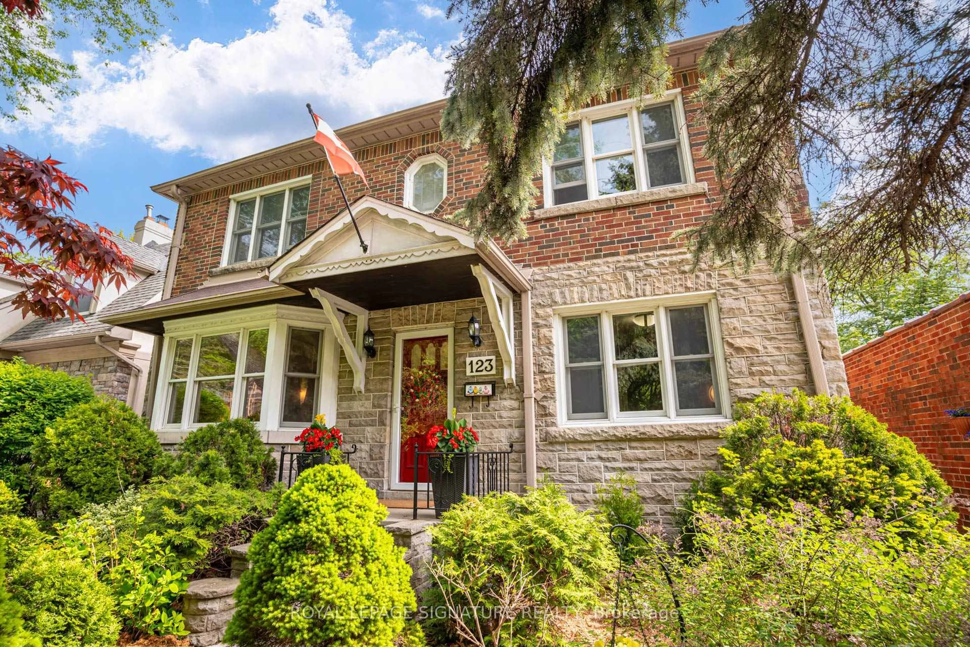 Home with brick exterior material, street for 123 South Kingsway, Toronto Ontario M6S 3T5