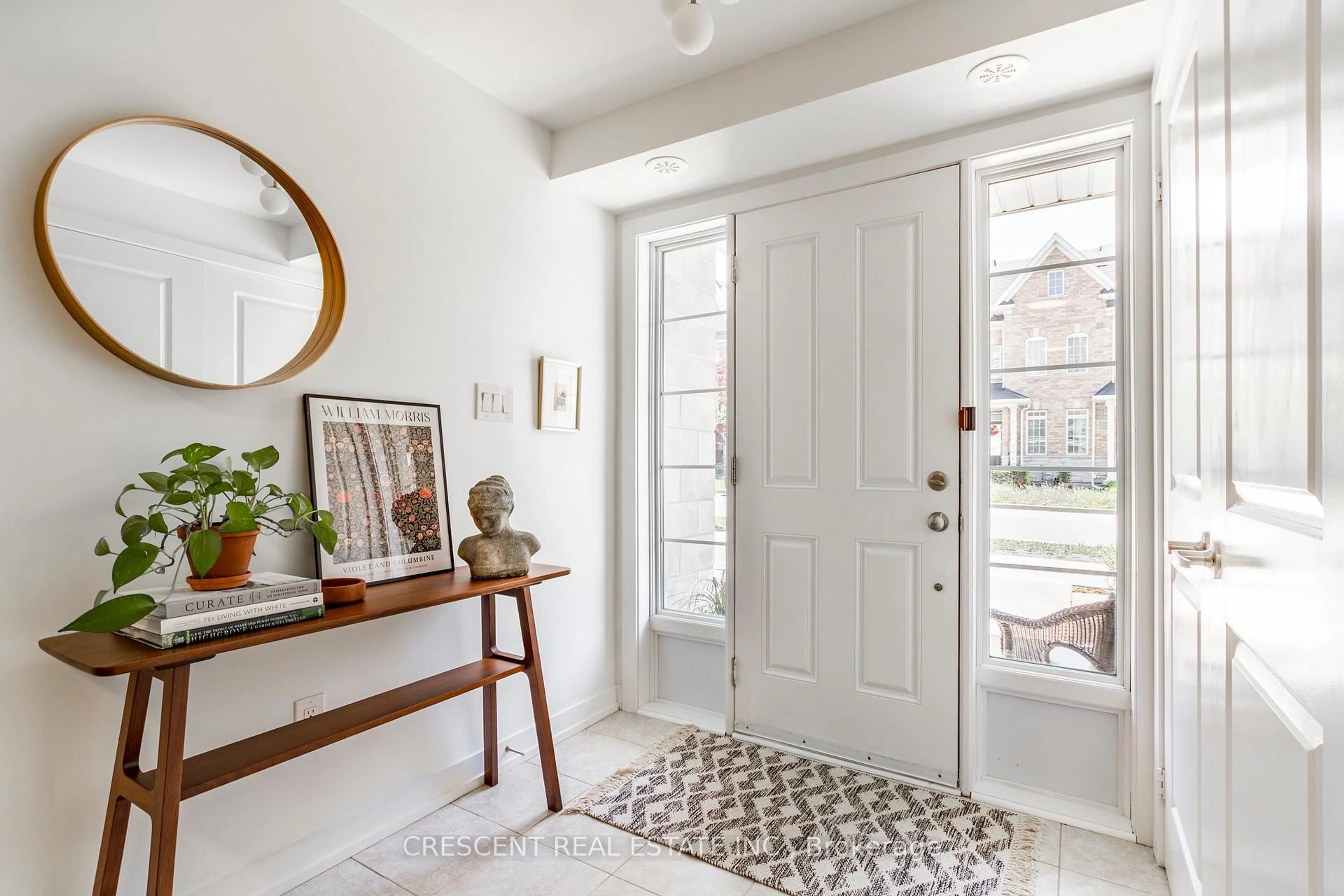 Indoor entryway for 80 Parrotta Dr #120, Toronto Ontario M9M 0E6