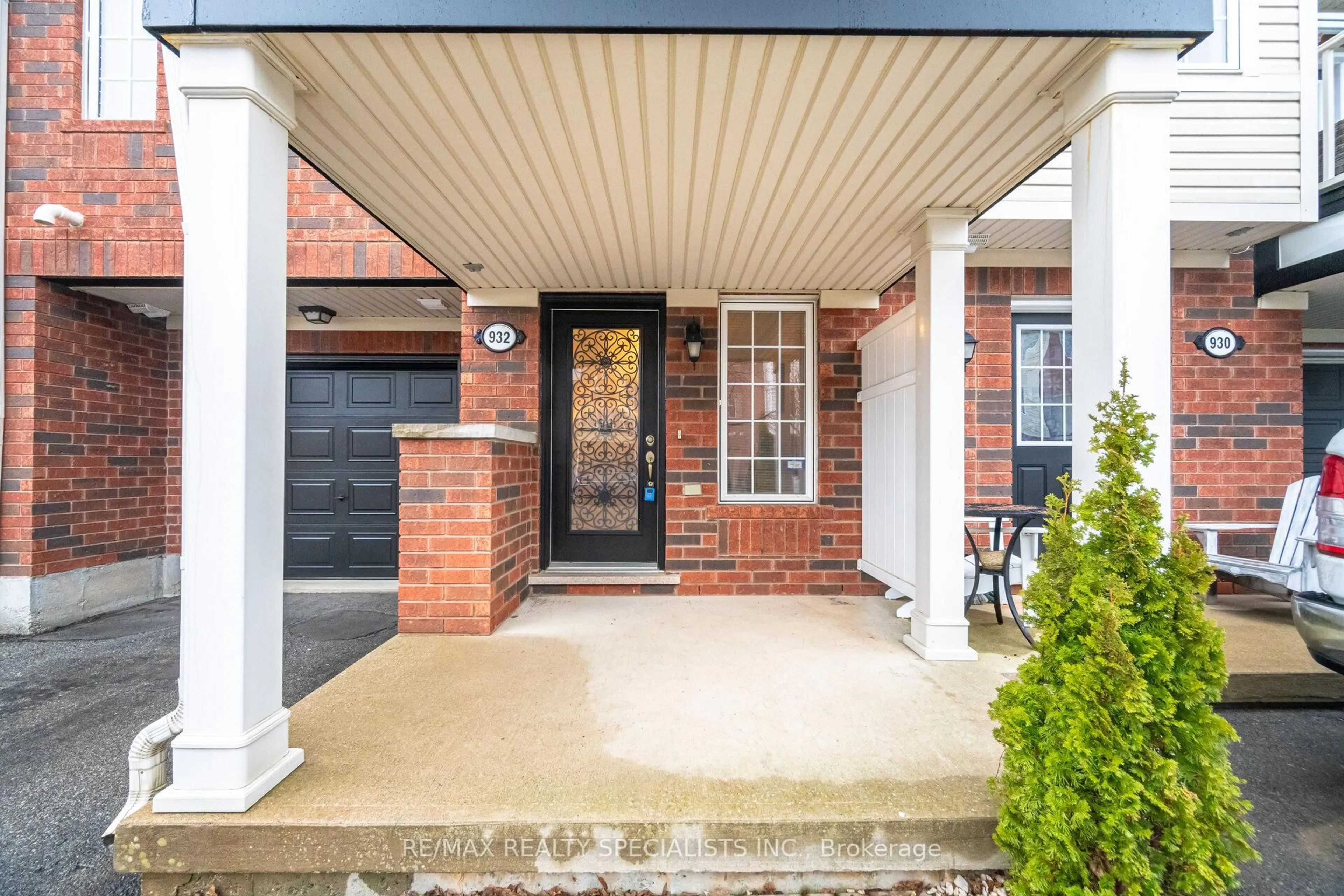 Unknown for 932 Sprague Pl, Milton Ontario L9T 0K8