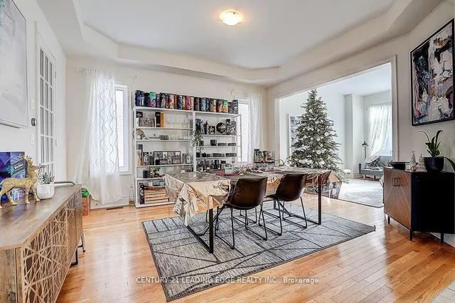 455 Threshing Mill Blvd, Oakville 5