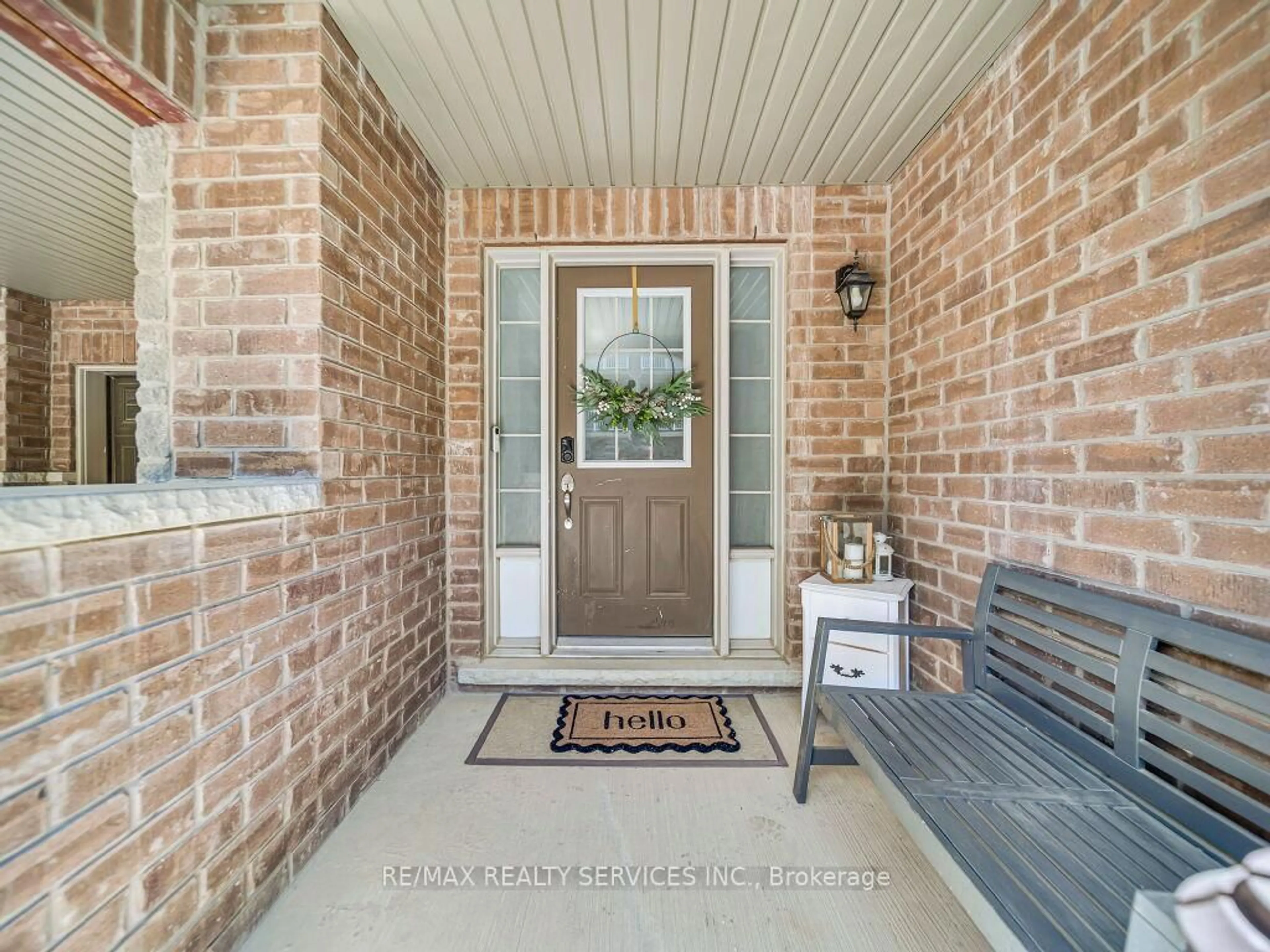 Indoor entryway for 29 Haymarket Dr, Brampton Ontario L7A 5C3