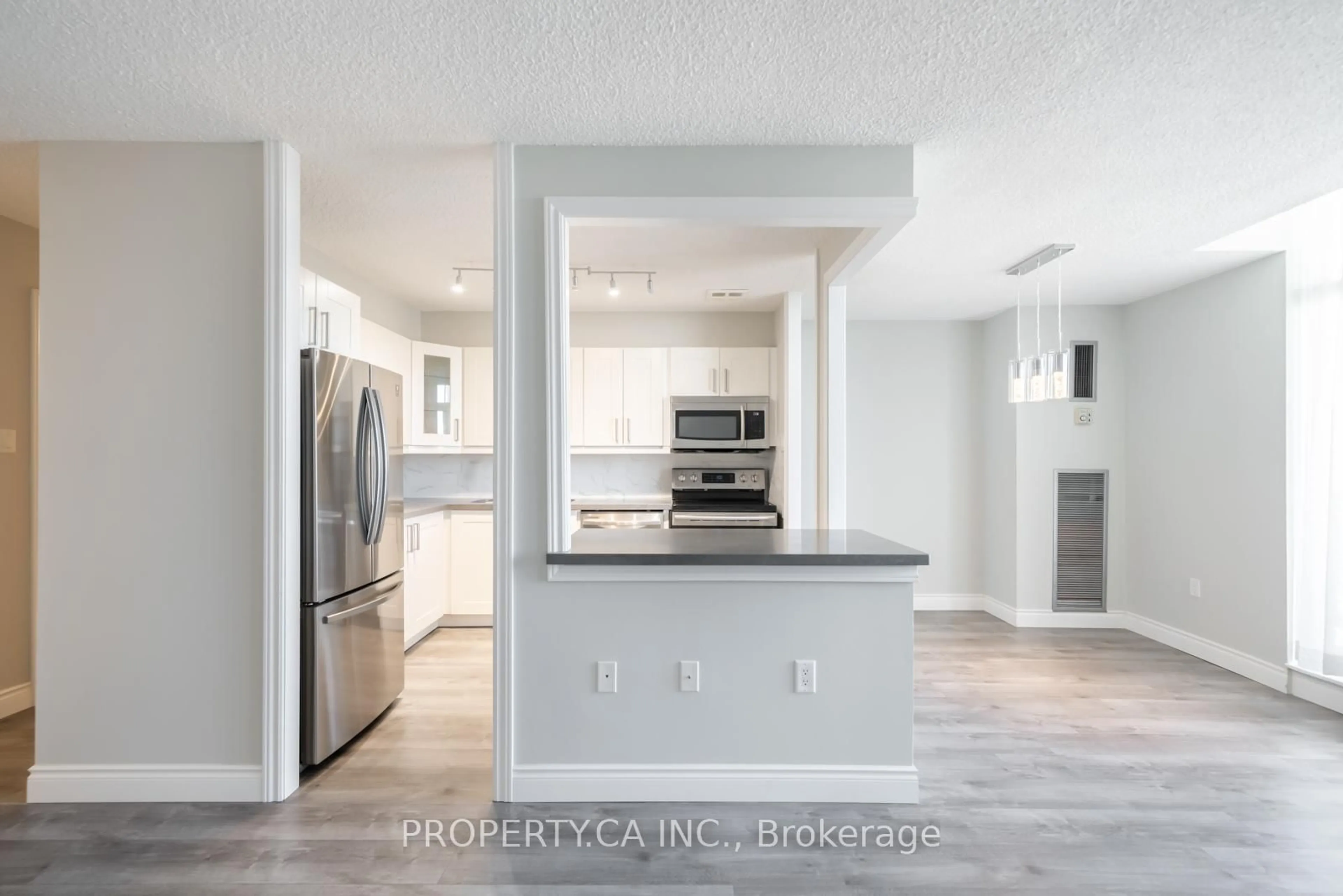 Open concept kitchen, unknown for 355 Rathburn Rd #1204, Mississauga Ontario L4Z 1H4
