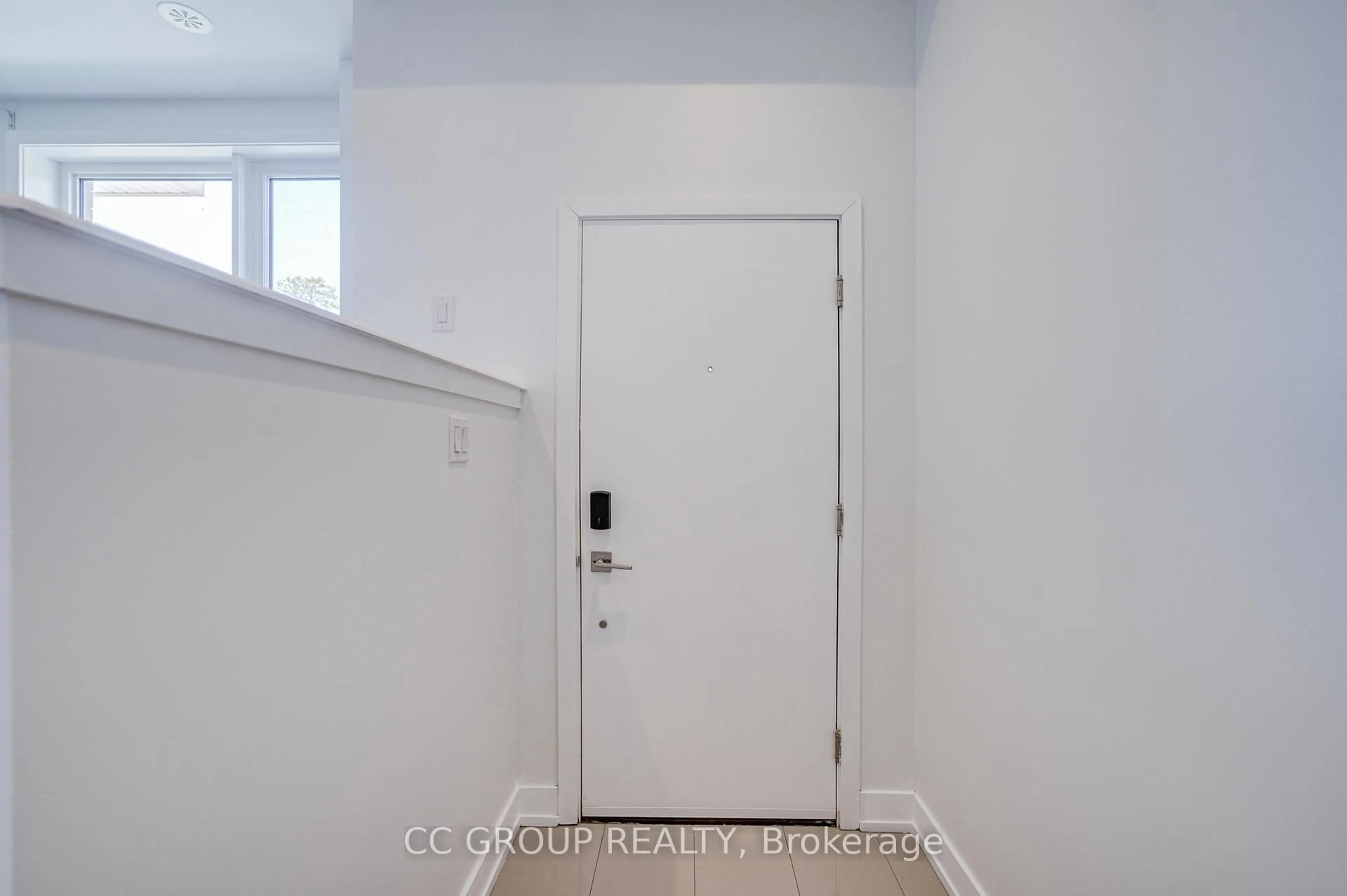 Unknown for 105 Frederick Tisdale Dr, Toronto Ontario M3K 0C6