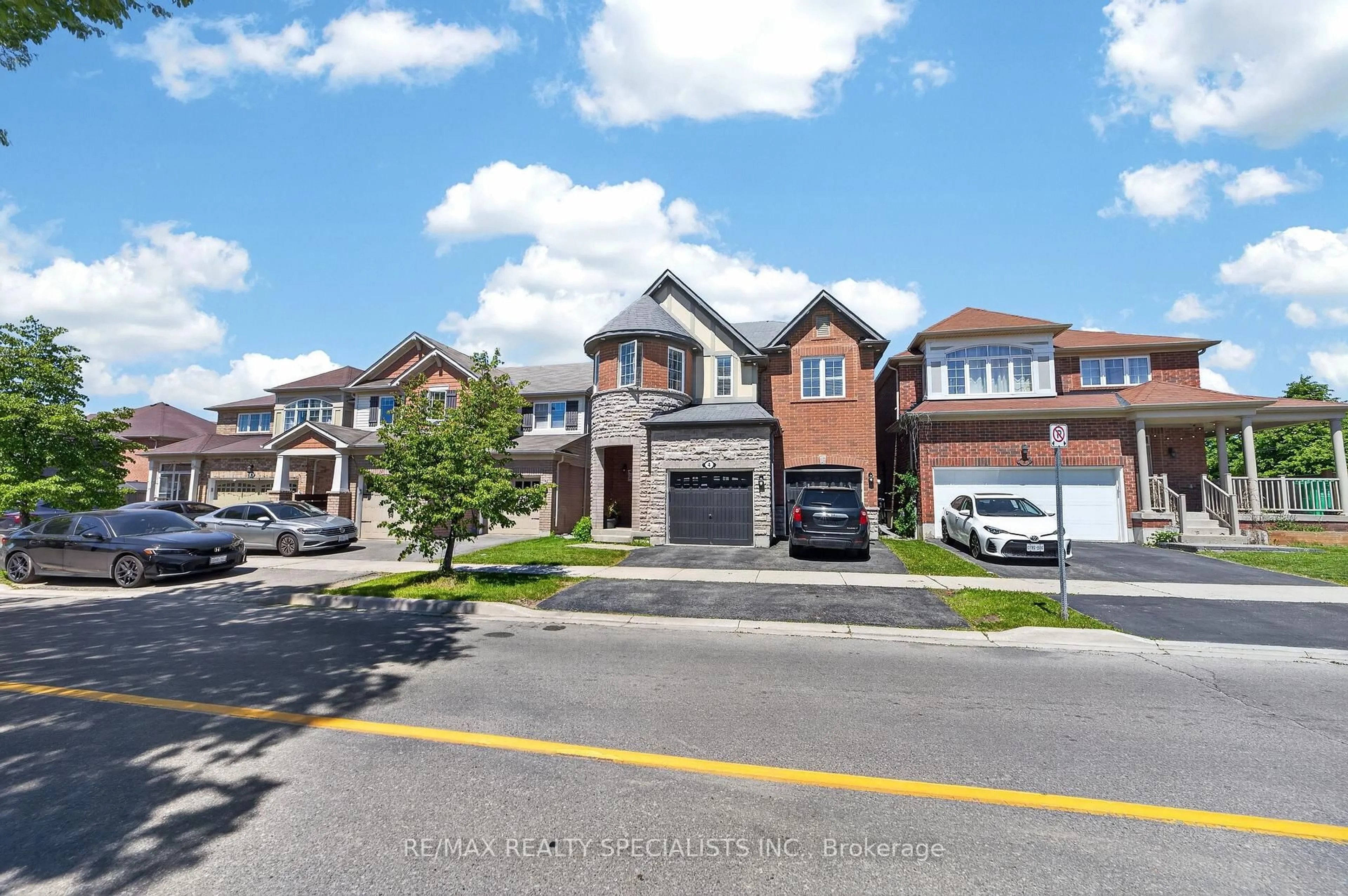 Home with brick exterior material, street for 4 Donomore Dr, Brampton Ontario L7A 0S8