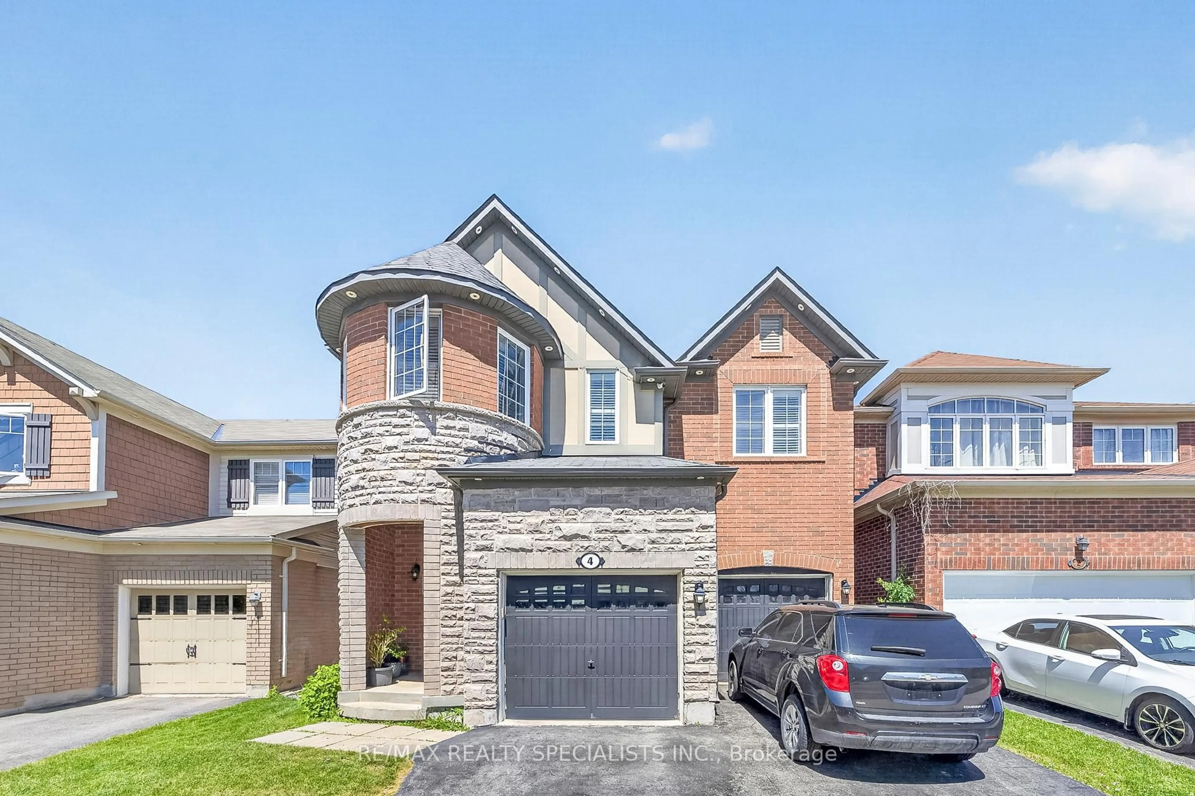 Home with brick exterior material, street for 4 Donomore Dr, Brampton Ontario L7A 0S8