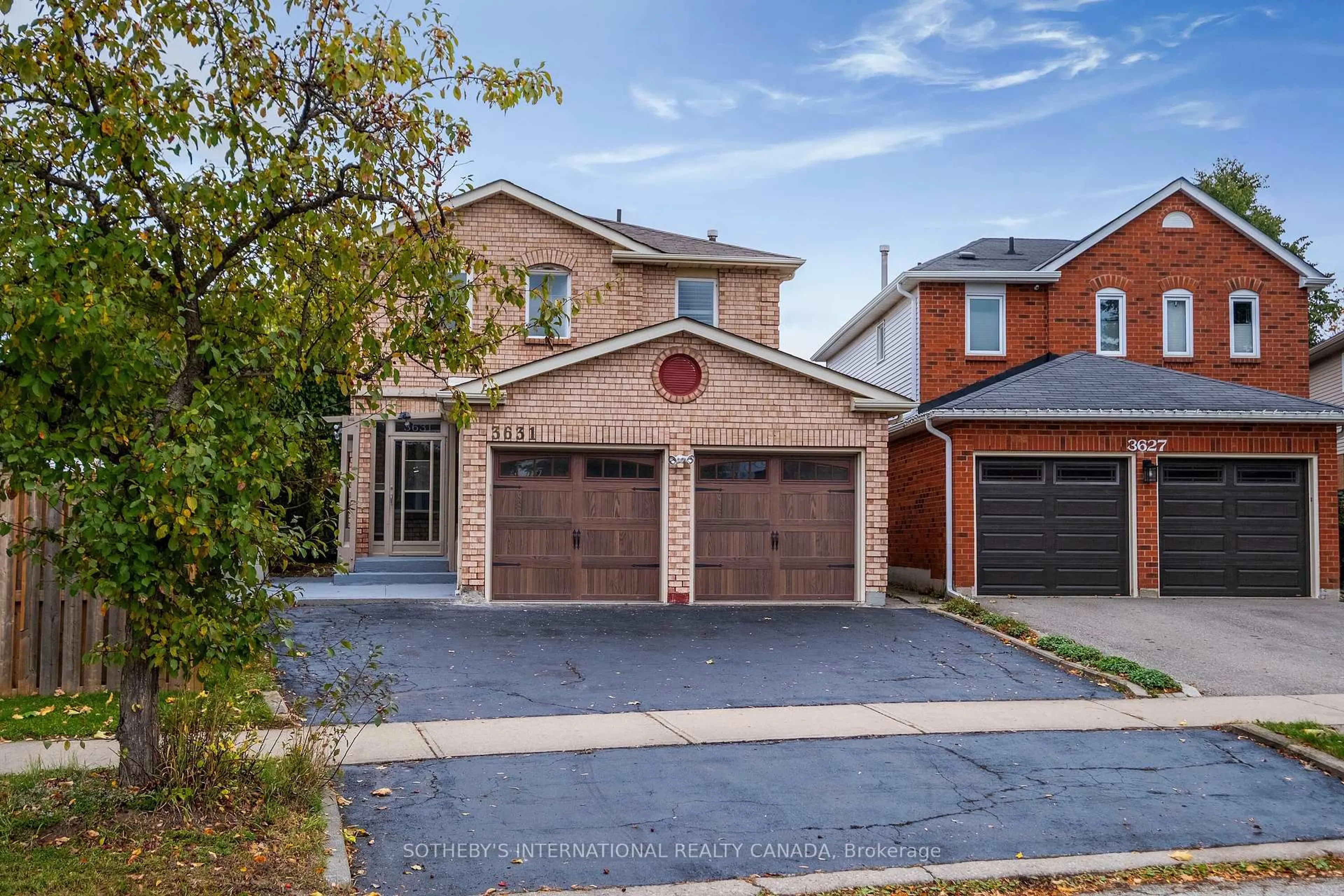 Home with brick exterior material, street for 3631 Cherrington Cres, Mississauga Ontario L5L 5C6
