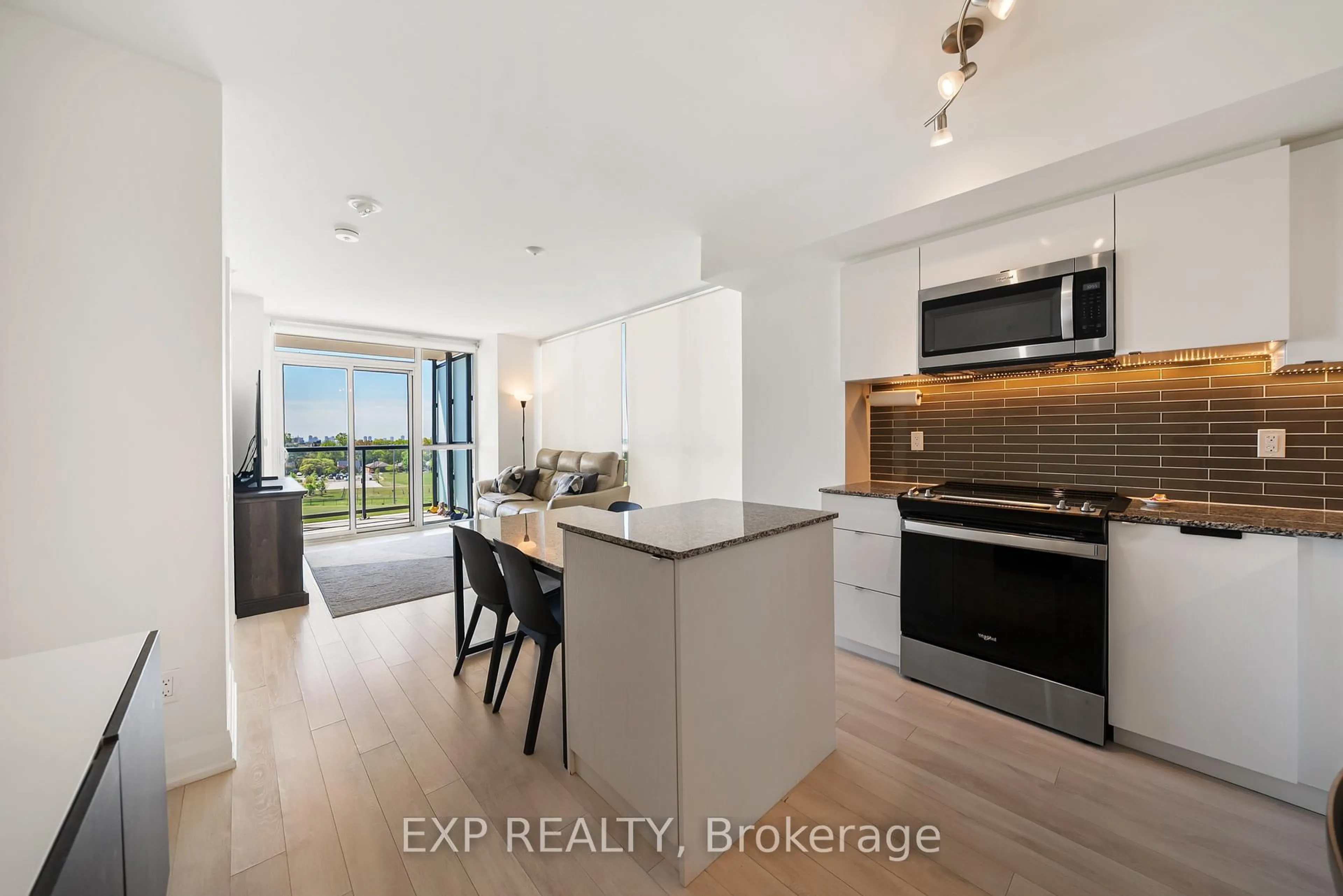 Open concept kitchen, unknown for 1461 Lawrence Ave #610, Toronto Ontario M6L 1B3