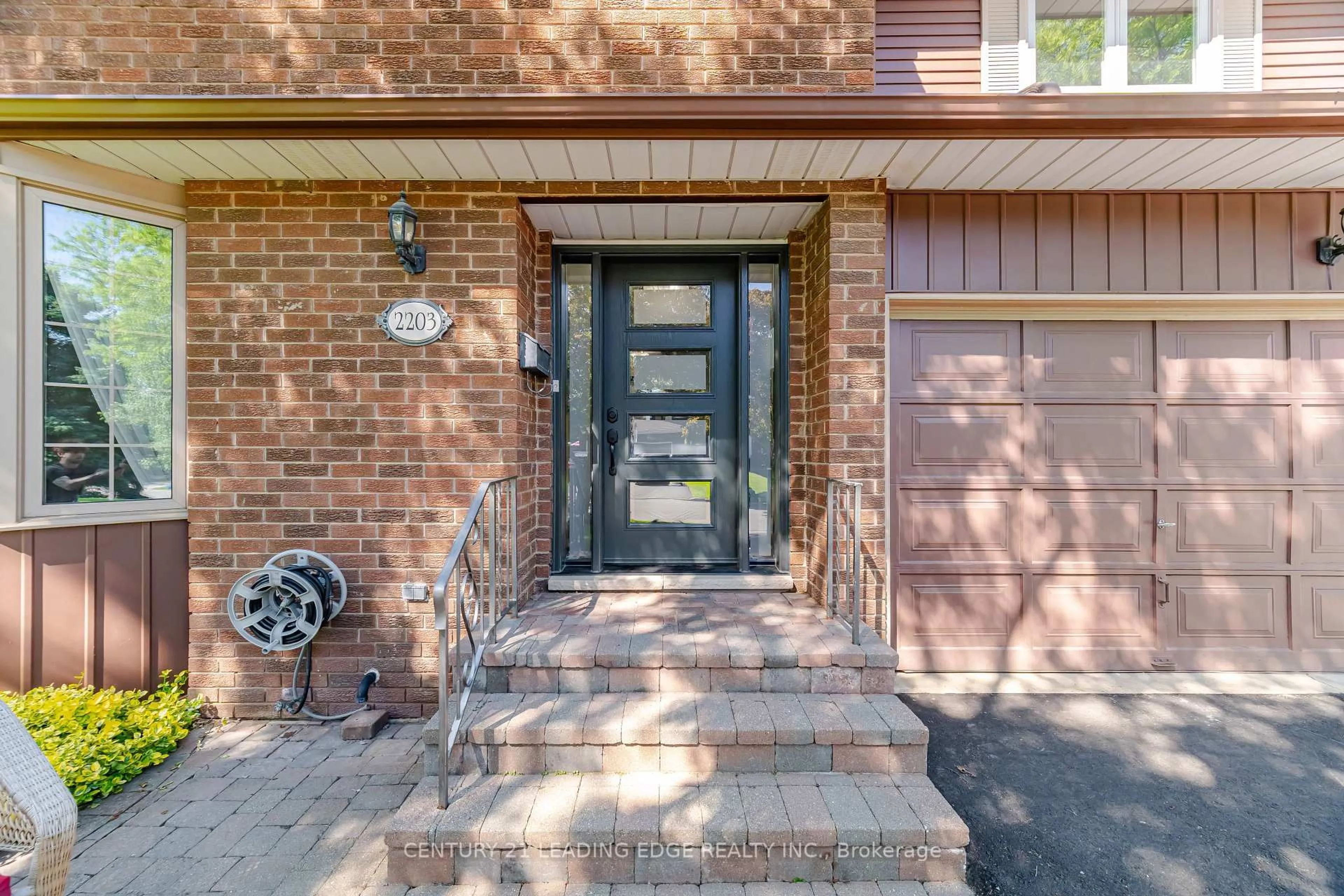 Home with brick exterior material, street for 2203 Previn Crt, Burlington Ontario L7P 4J3