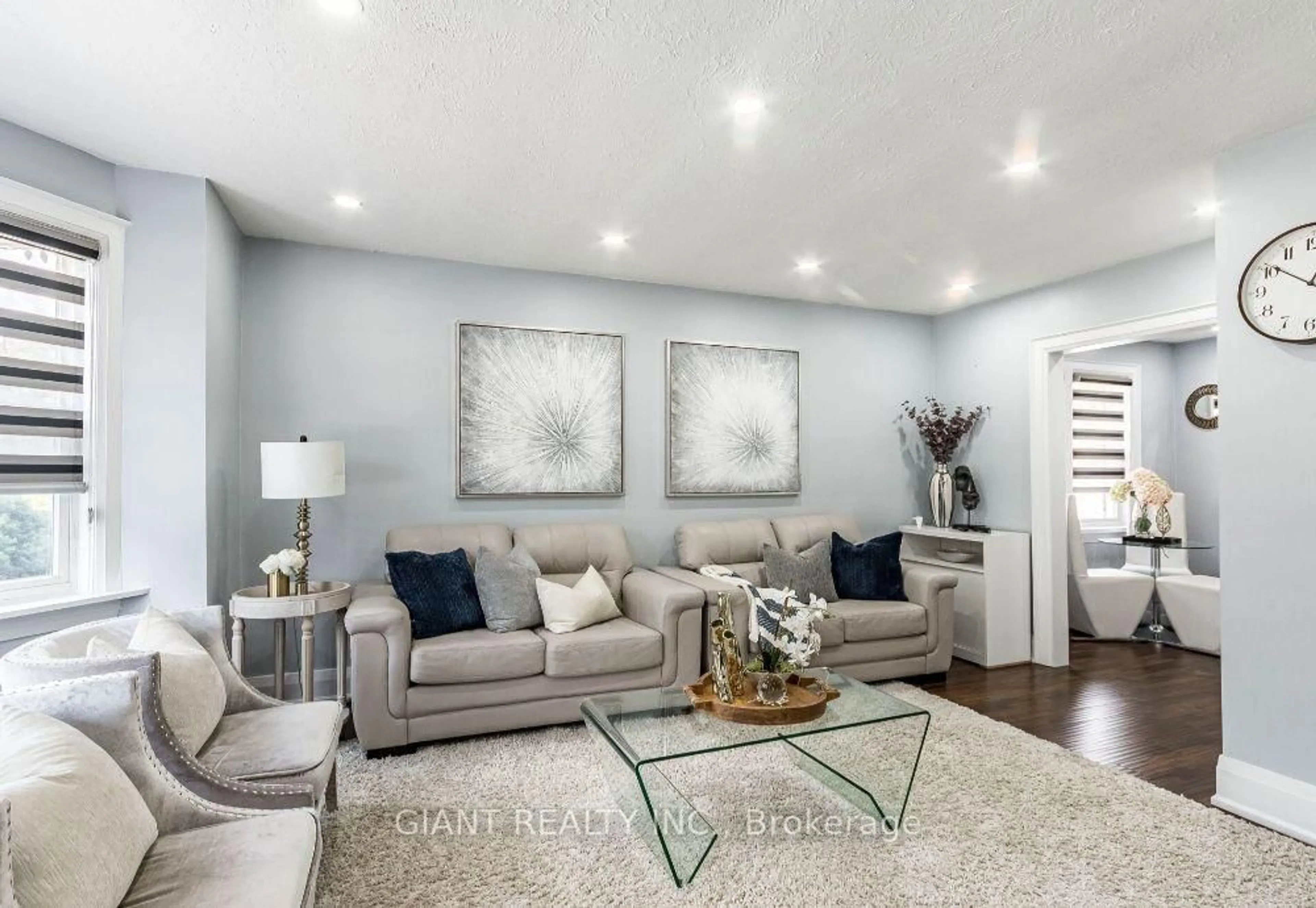 Living room with furniture, unknown for 22 West St, Brampton Ontario L6X 1V7