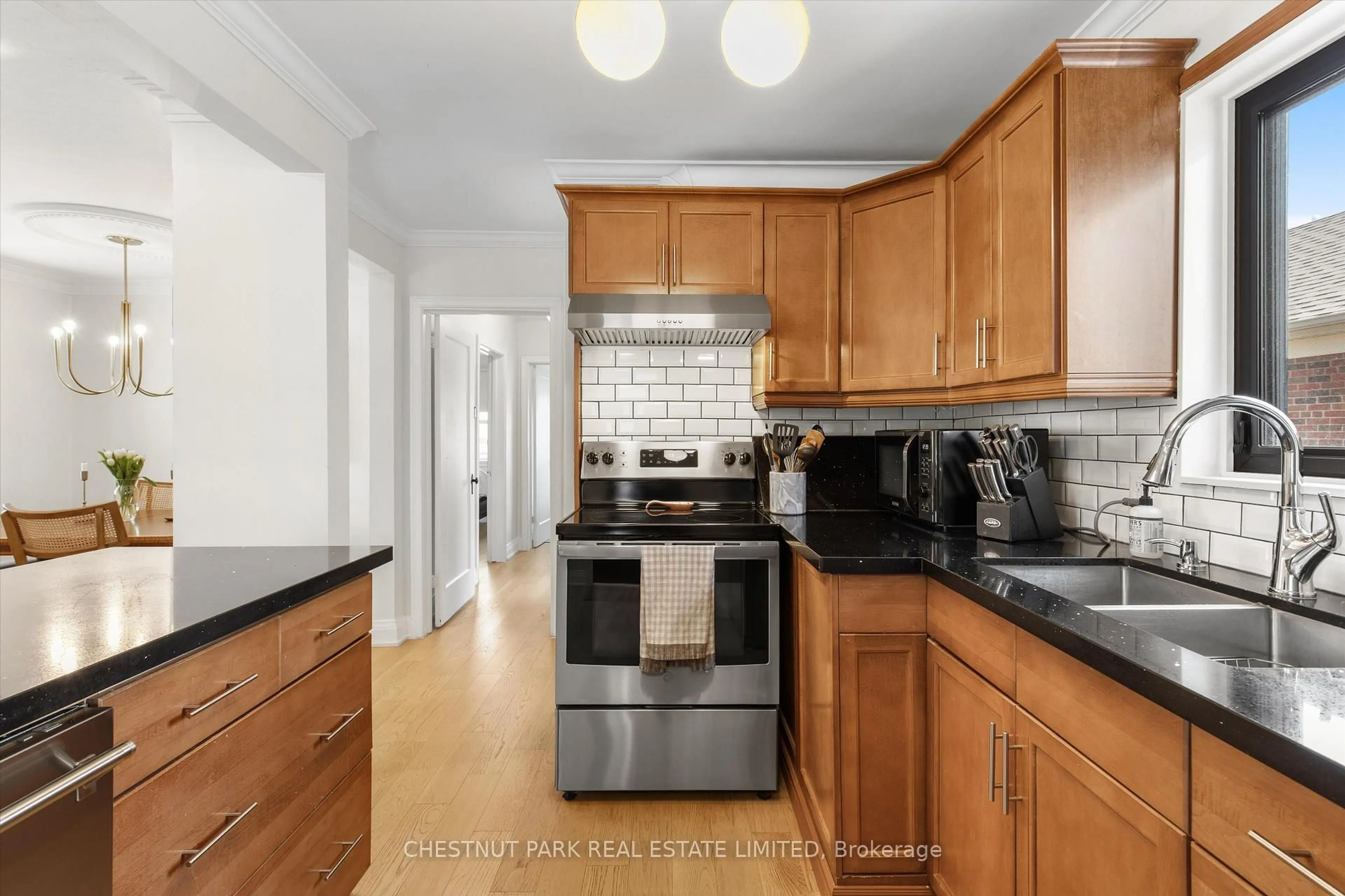 Standard kitchen, unknown for 123 Wesley St, Toronto Ontario M8Y 2W9