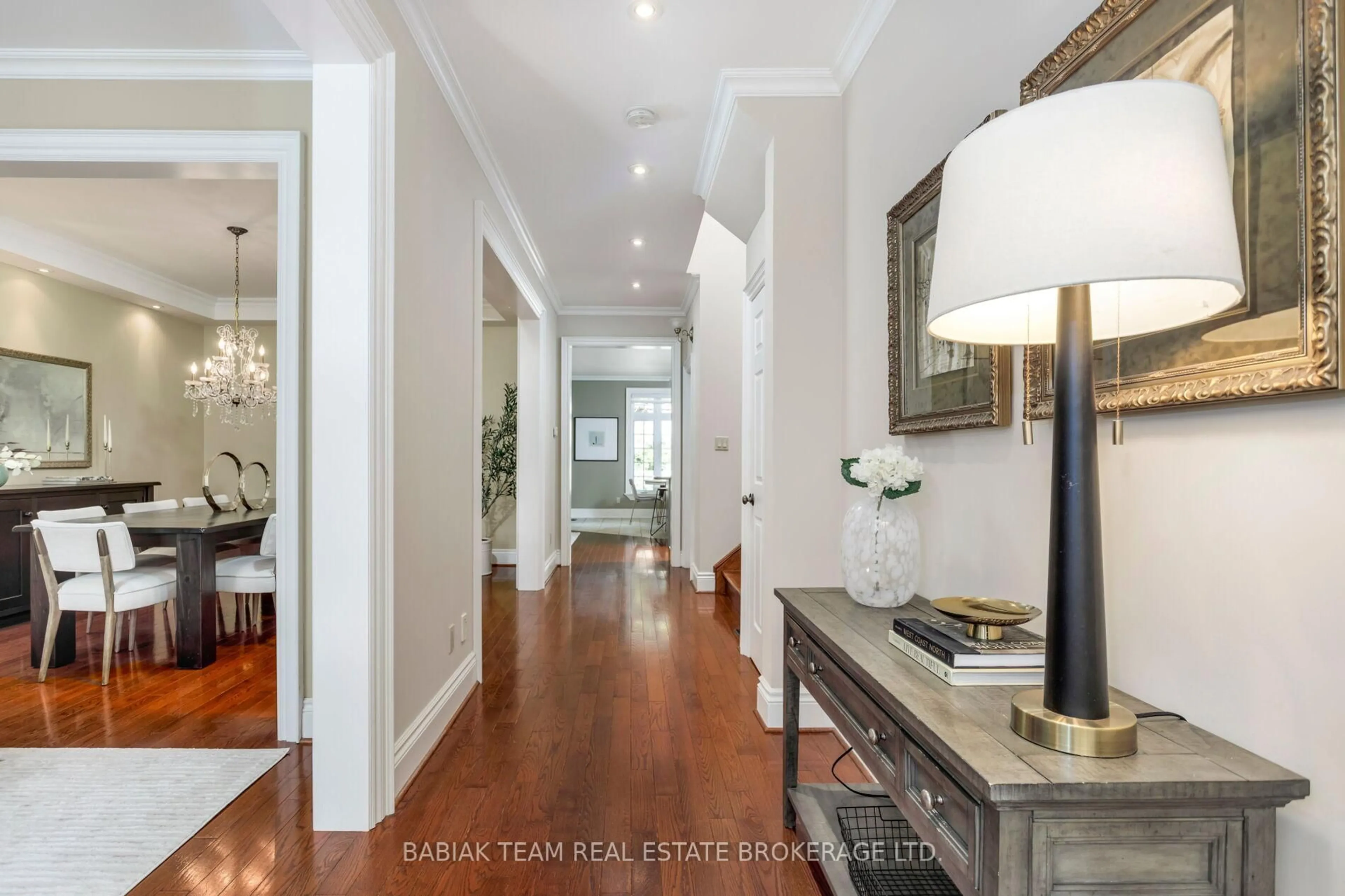 Indoor entryway for 3 Humbercrest Blvd, Toronto Ontario M6S 4K6