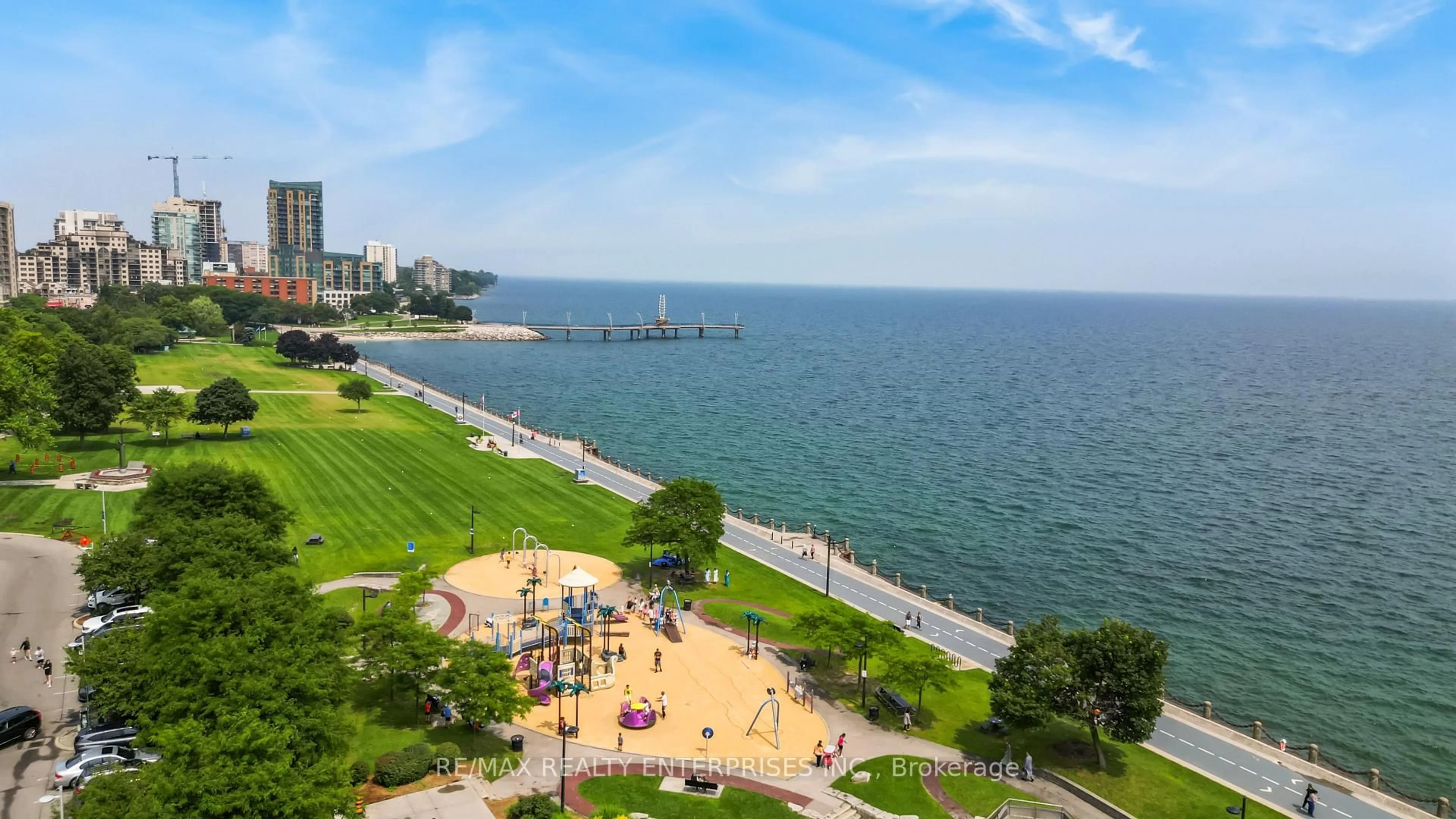 Blurry image for 2060 Lakeshore Rd #505, Burlington Ontario L7R 5A1