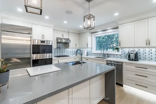58 Comay Rd, Toronto 5
