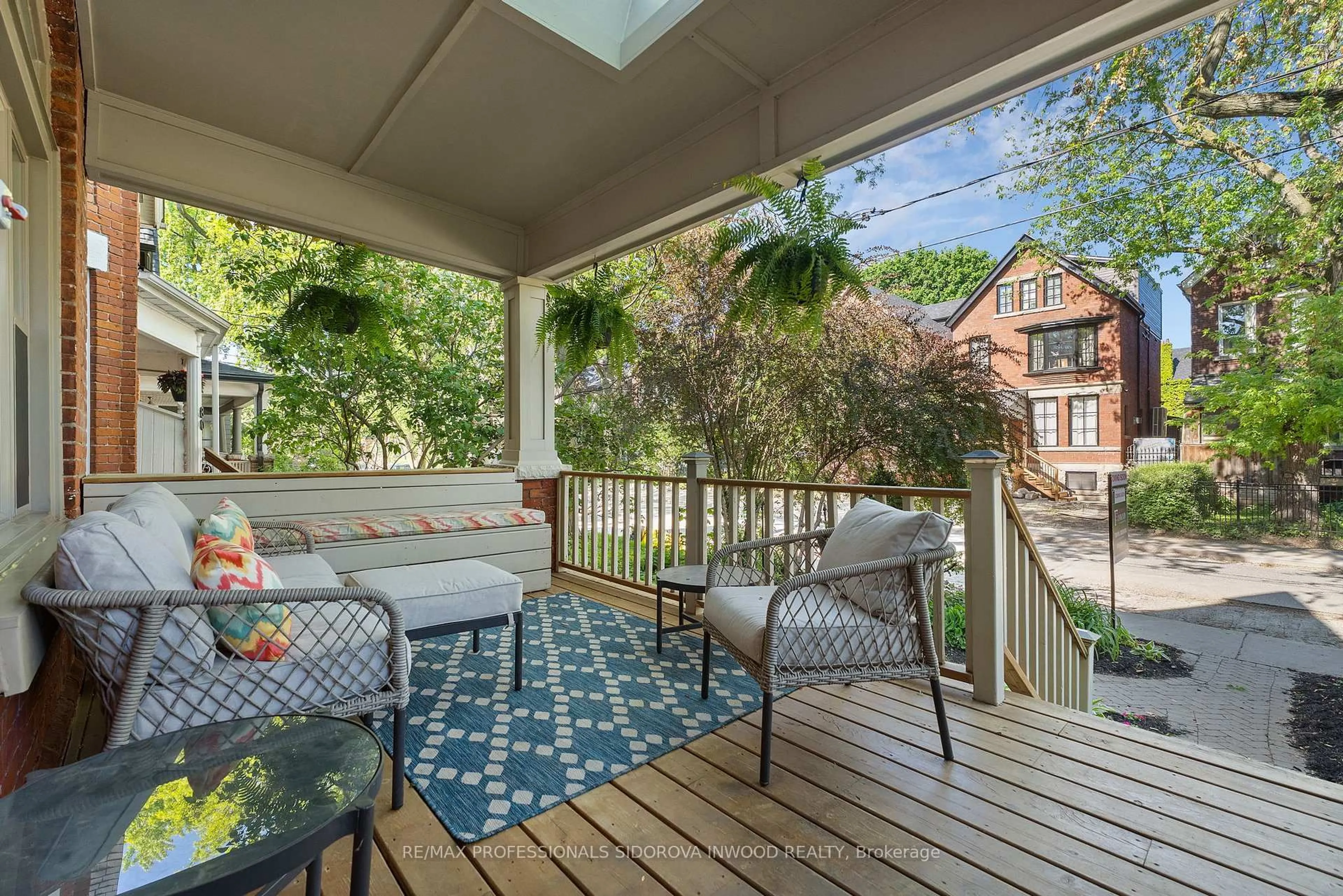 Patio, water/lake/river/ocean view for 78 Sorauren Ave, Toronto Ontario M6R 2E2