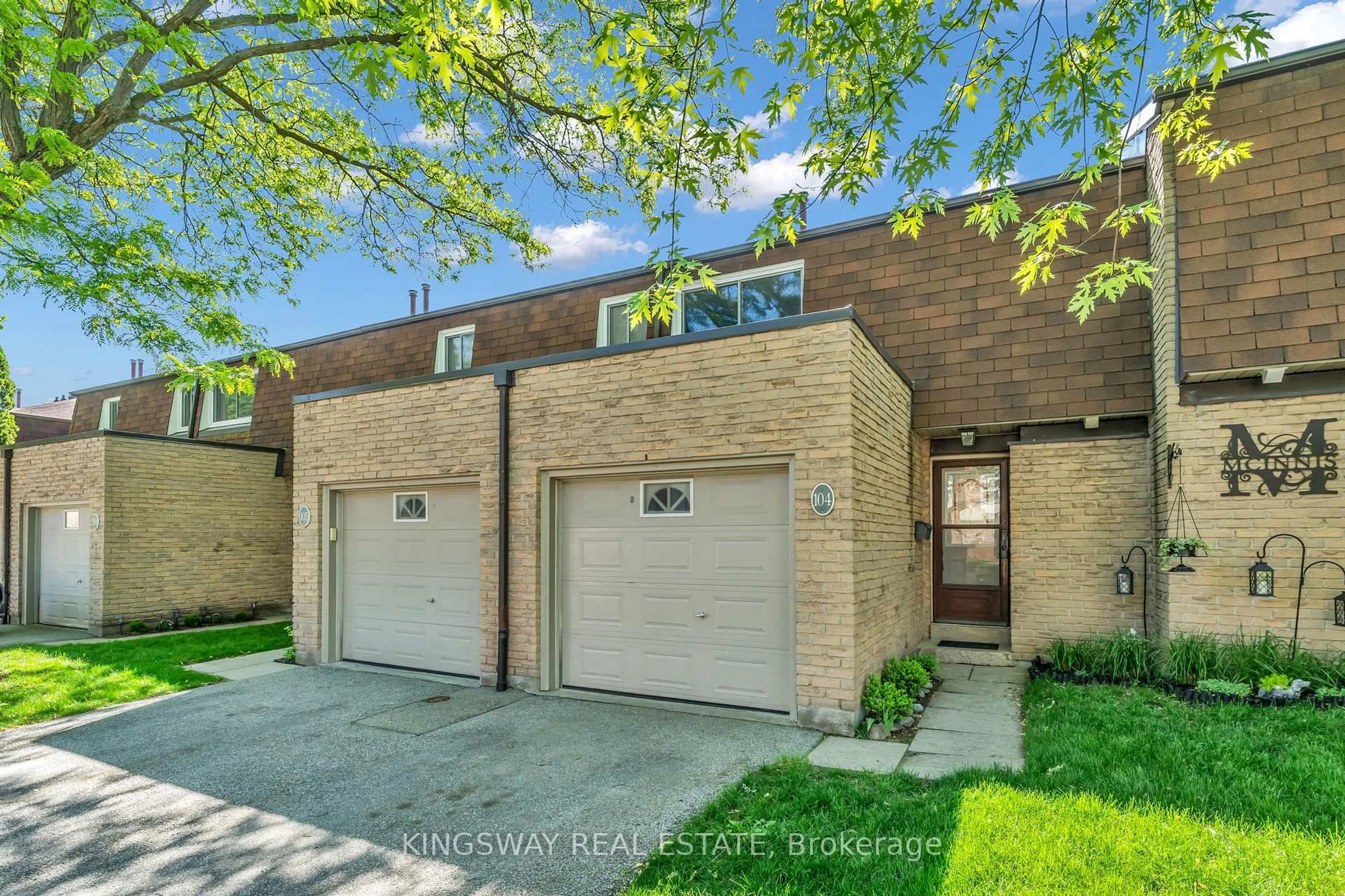 Home with brick exterior material, street for 680 Regency Crt #104, Burlington Ontario L7N 3L9
