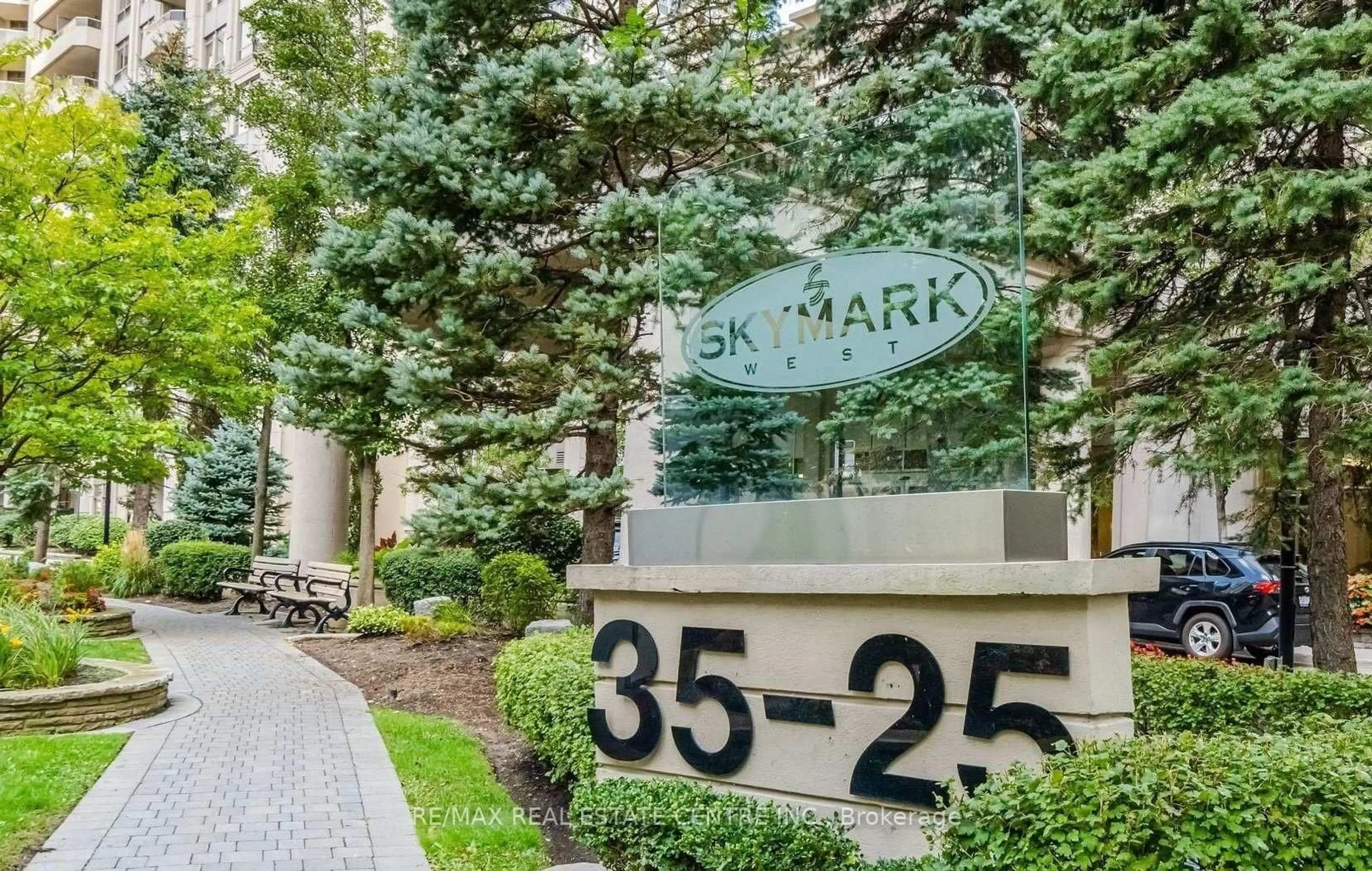 Unknown for 35 Kingsbridge Garden Circ #1804, Mississauga Ontario L5R 3Z5