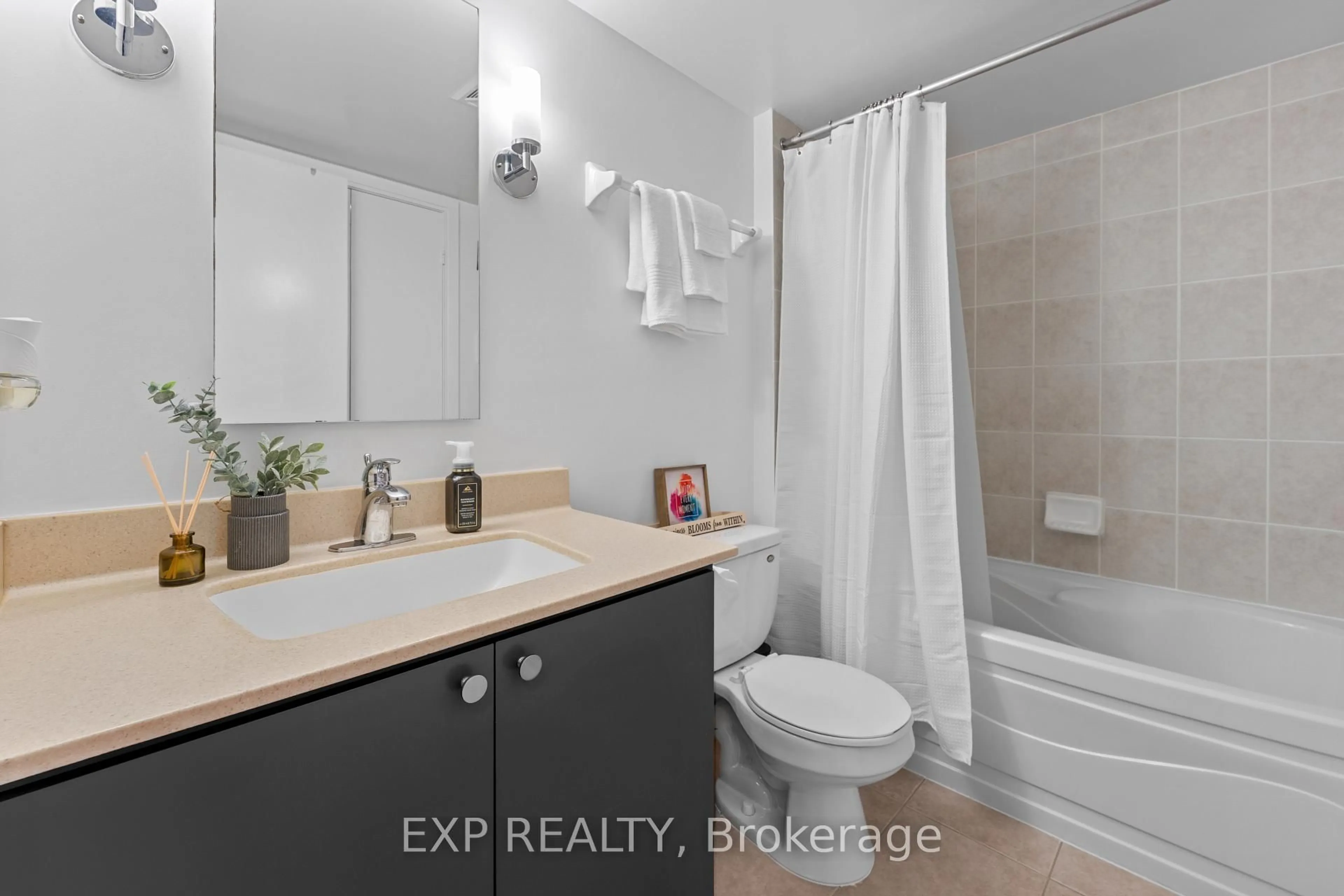 Standard bathroom, ceramic/tile floor for 35 Viking Lane #436, Toronto Ontario M9B 0A2