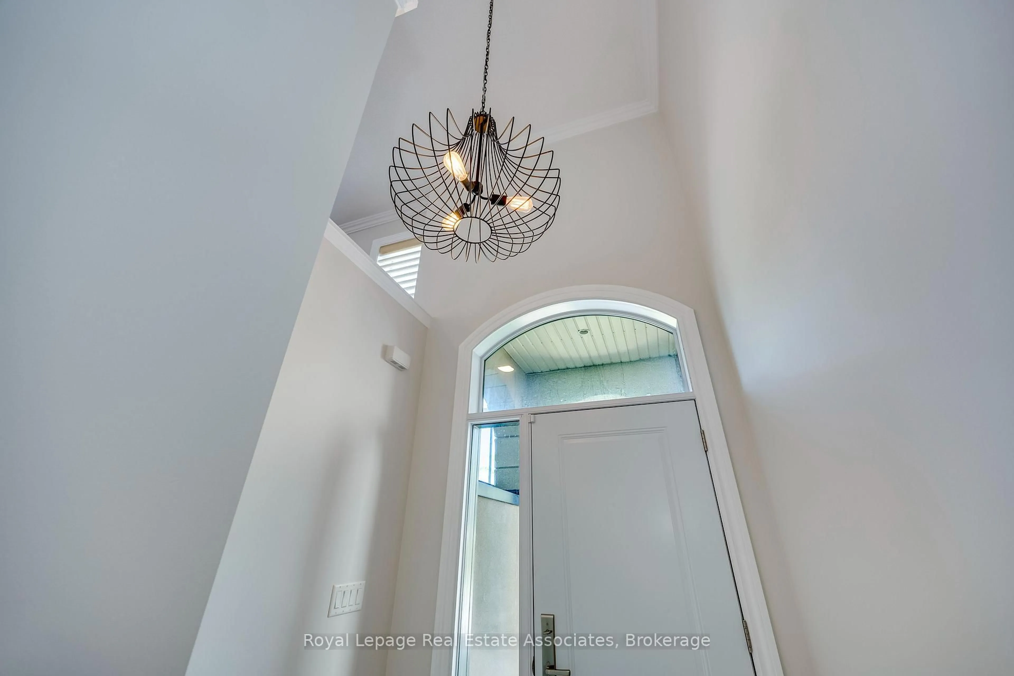 Unknown for 5453 Bestview Way, Mississauga Ontario L5M 0B1
