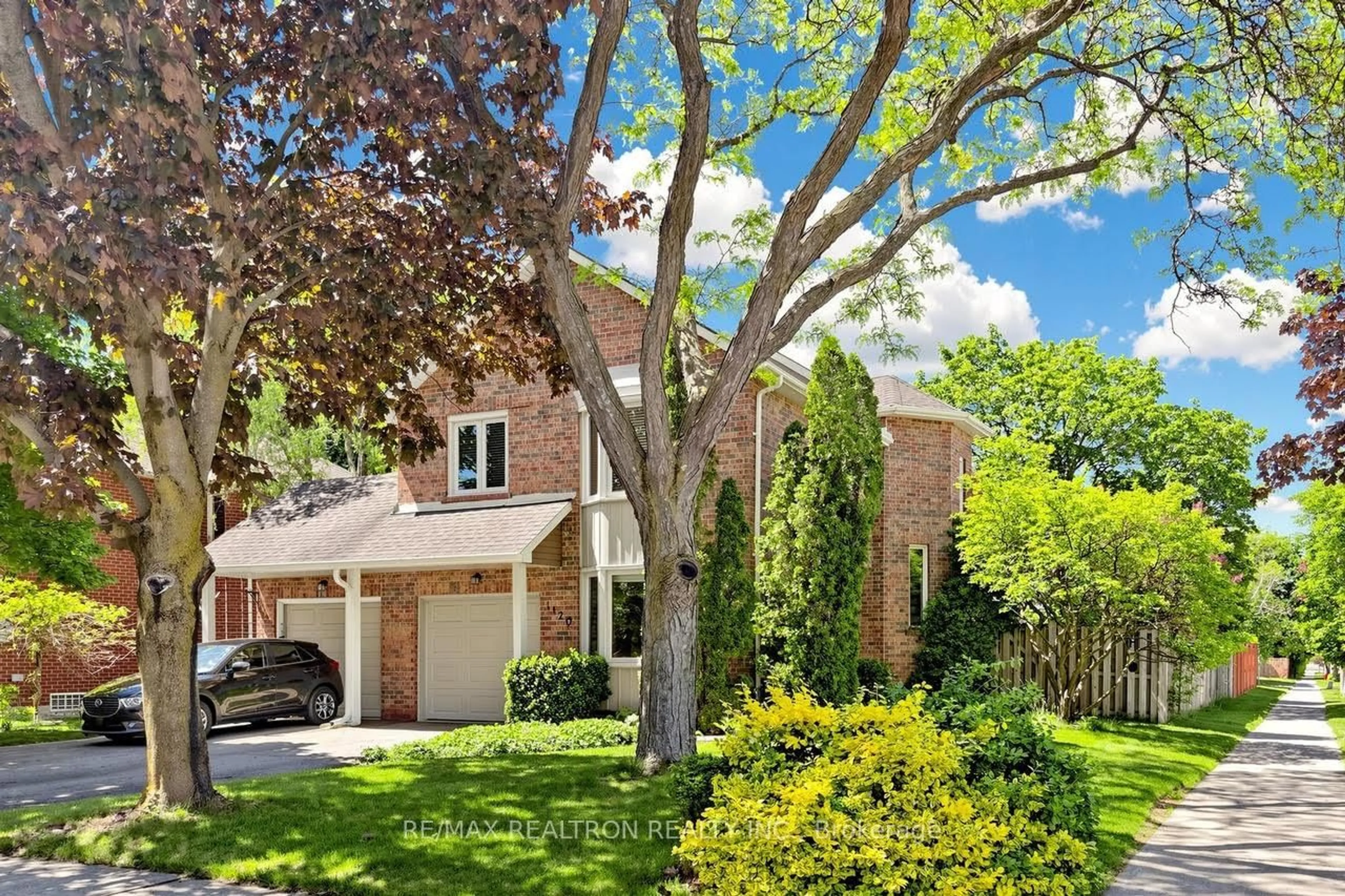 Home with brick exterior material, street for 1120 Potters Wheel Cres, Oakville Ontario L6M 1J2