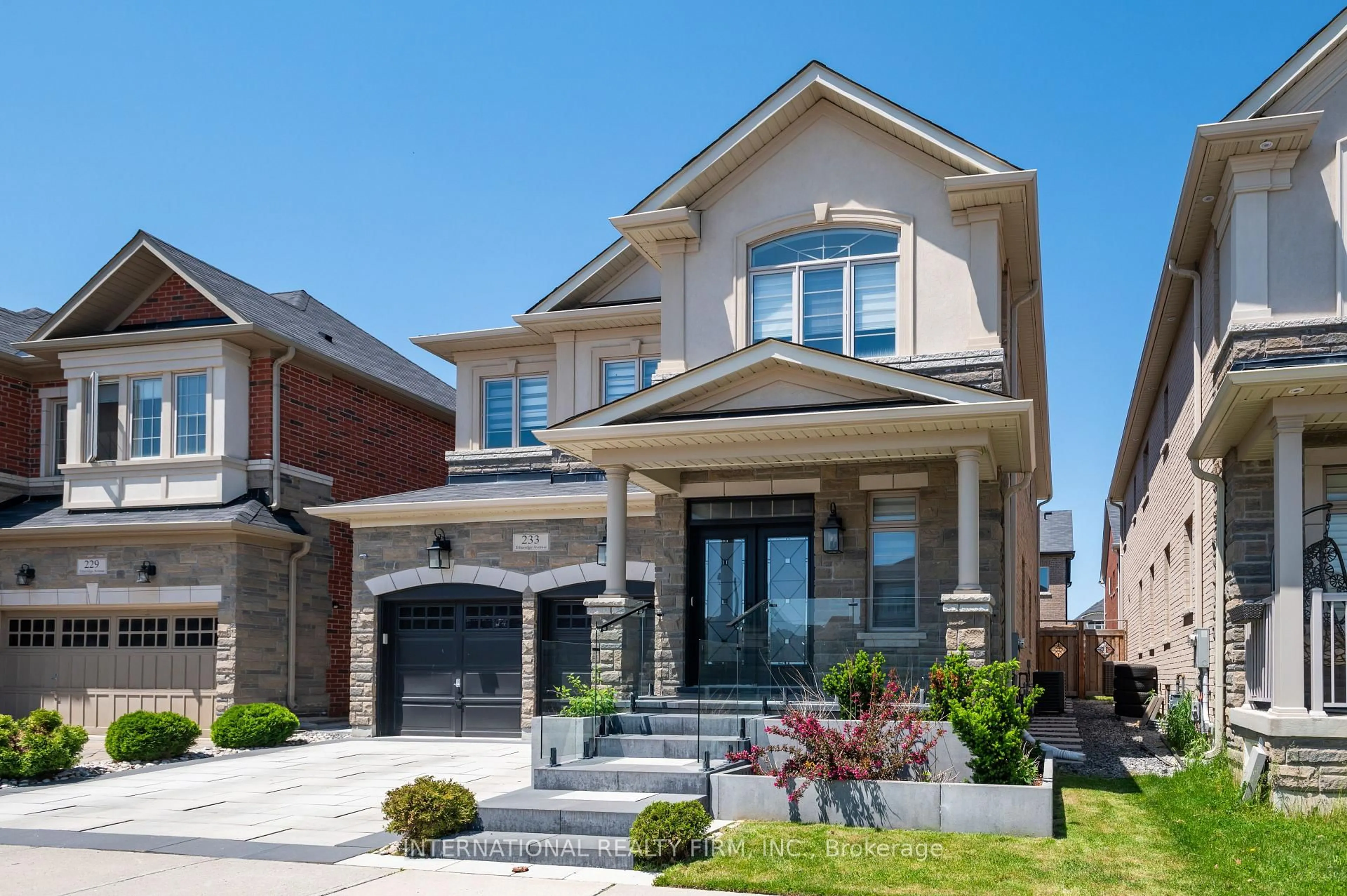 Home with brick exterior material, street for 233 Etheridge Ave, Milton Ontario L9E 1H6