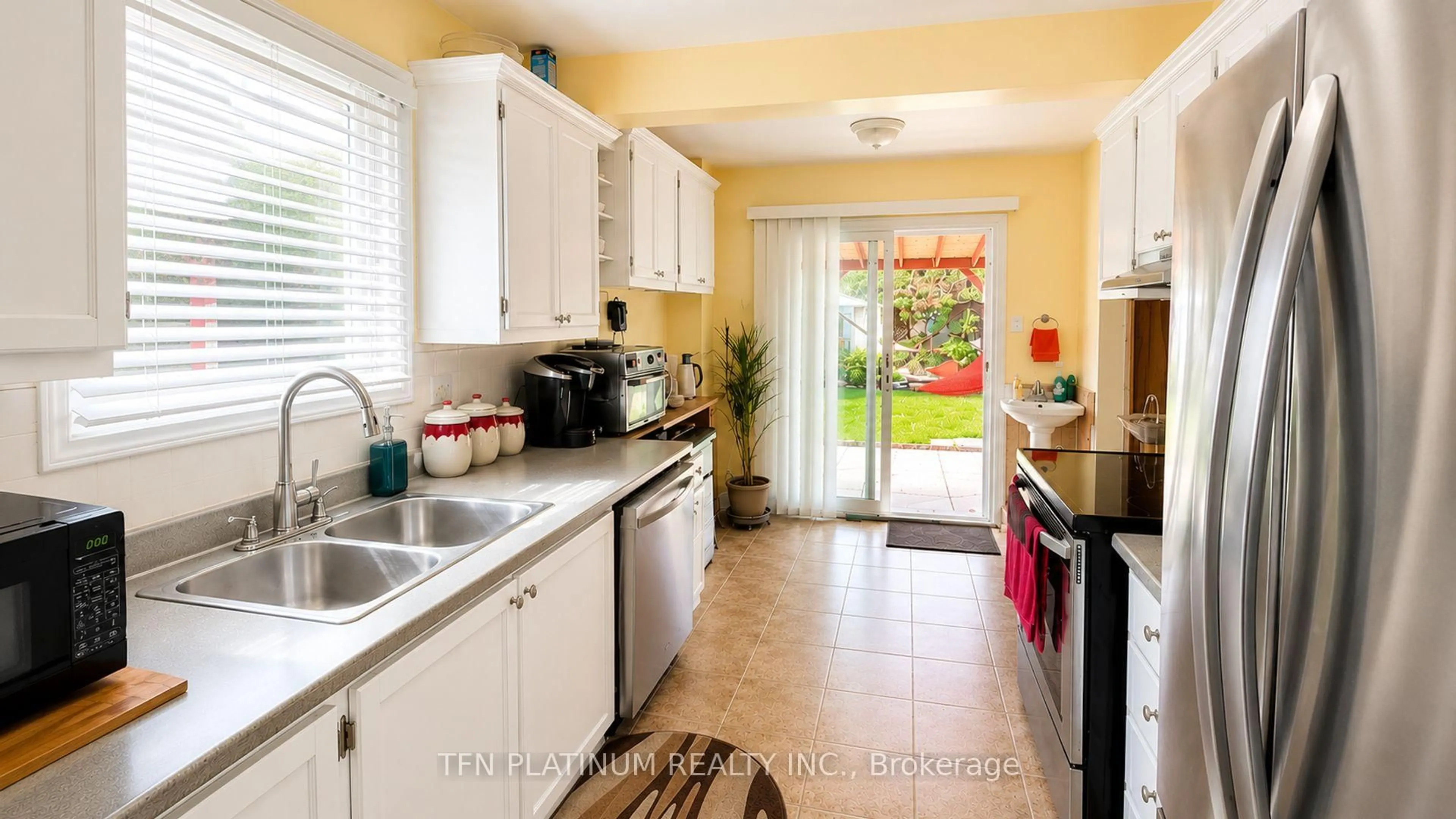 Unknown for 59 Martindale Cres, Brampton Ontario L6X 2V7