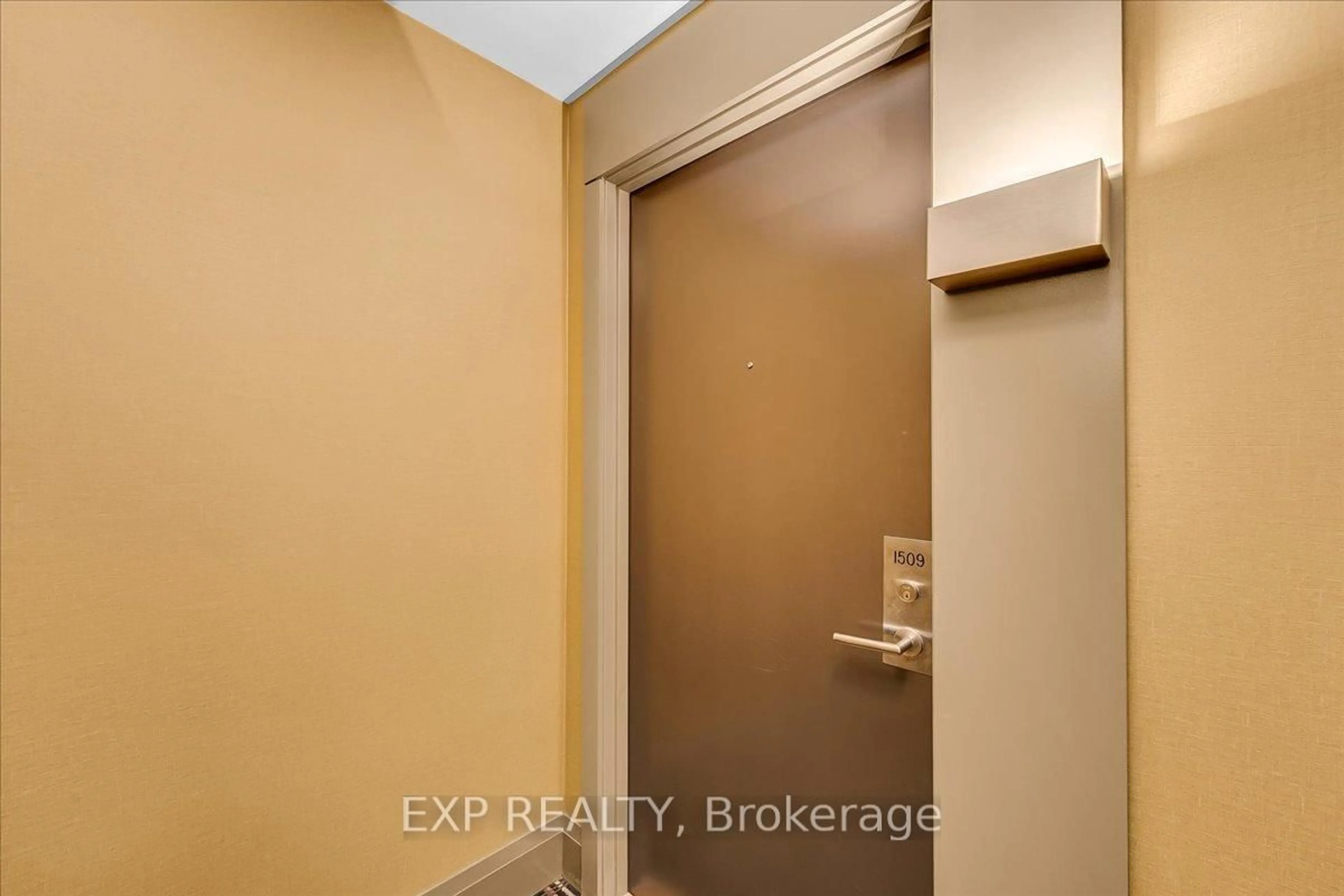 Unknown for 17 Zorra St #1509, Toronto Ontario M8Z 0C8