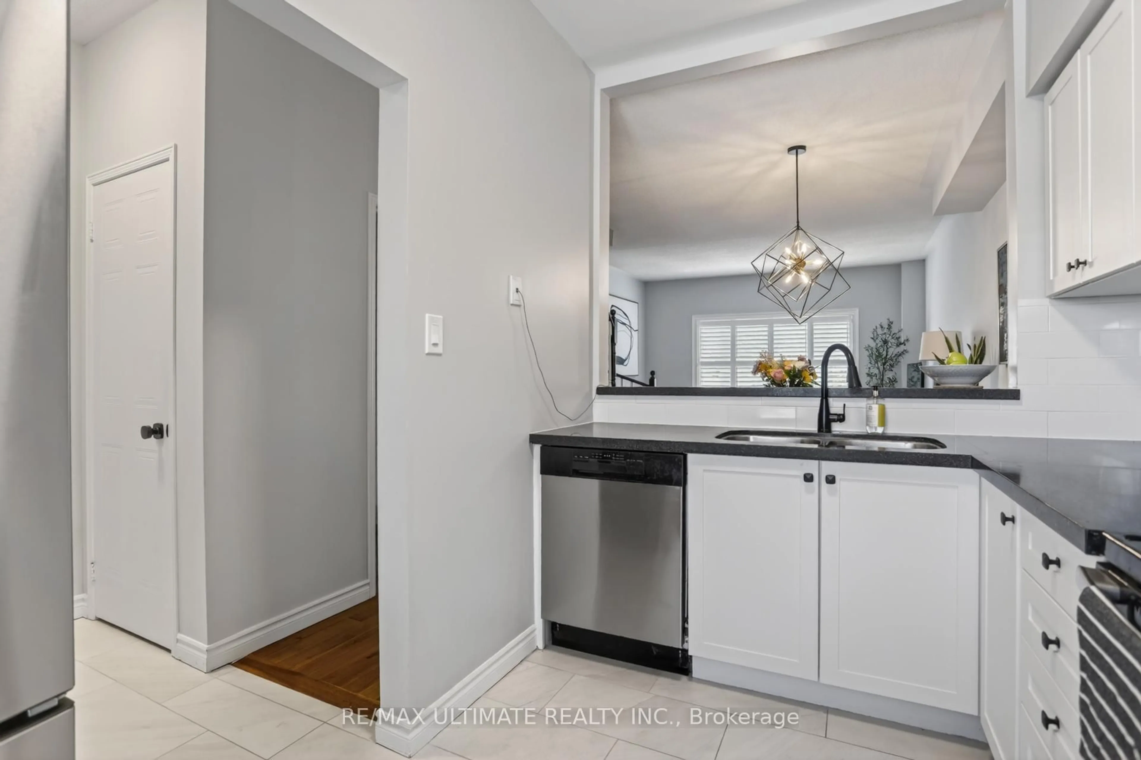 Unknown for 630 Evans Ave #21, Toronto Ontario M8W 2W6