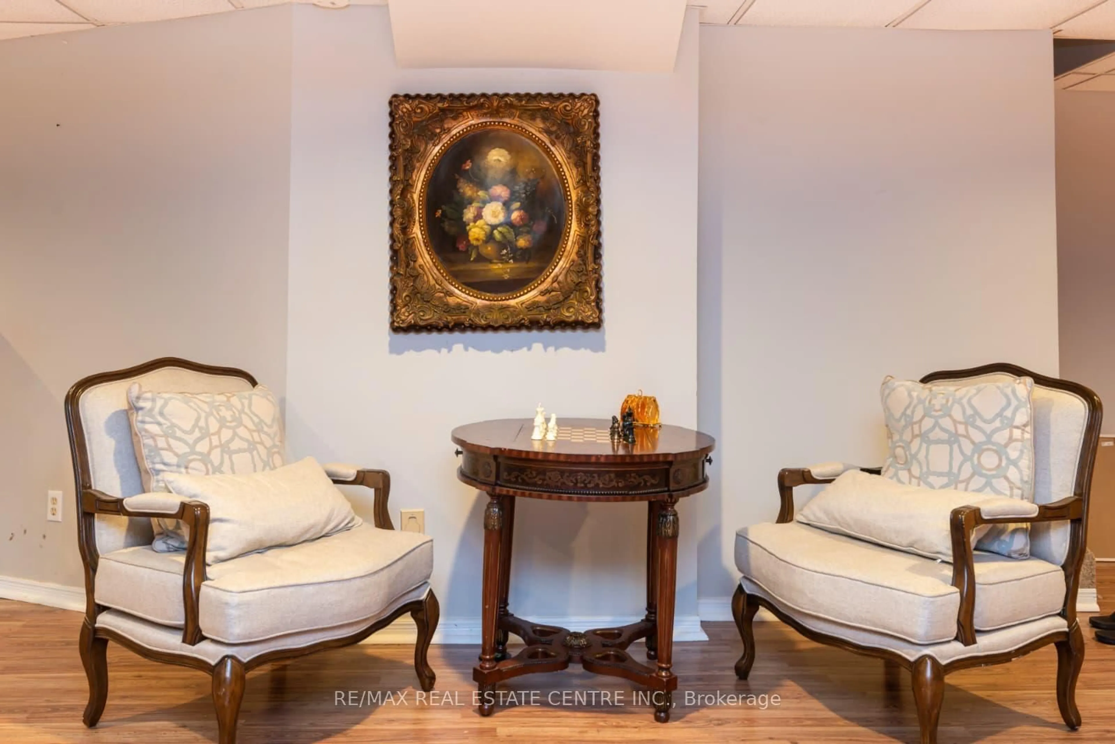 Unknown for 3683 East Park Crt, Mississauga Ontario L5L 4V6
