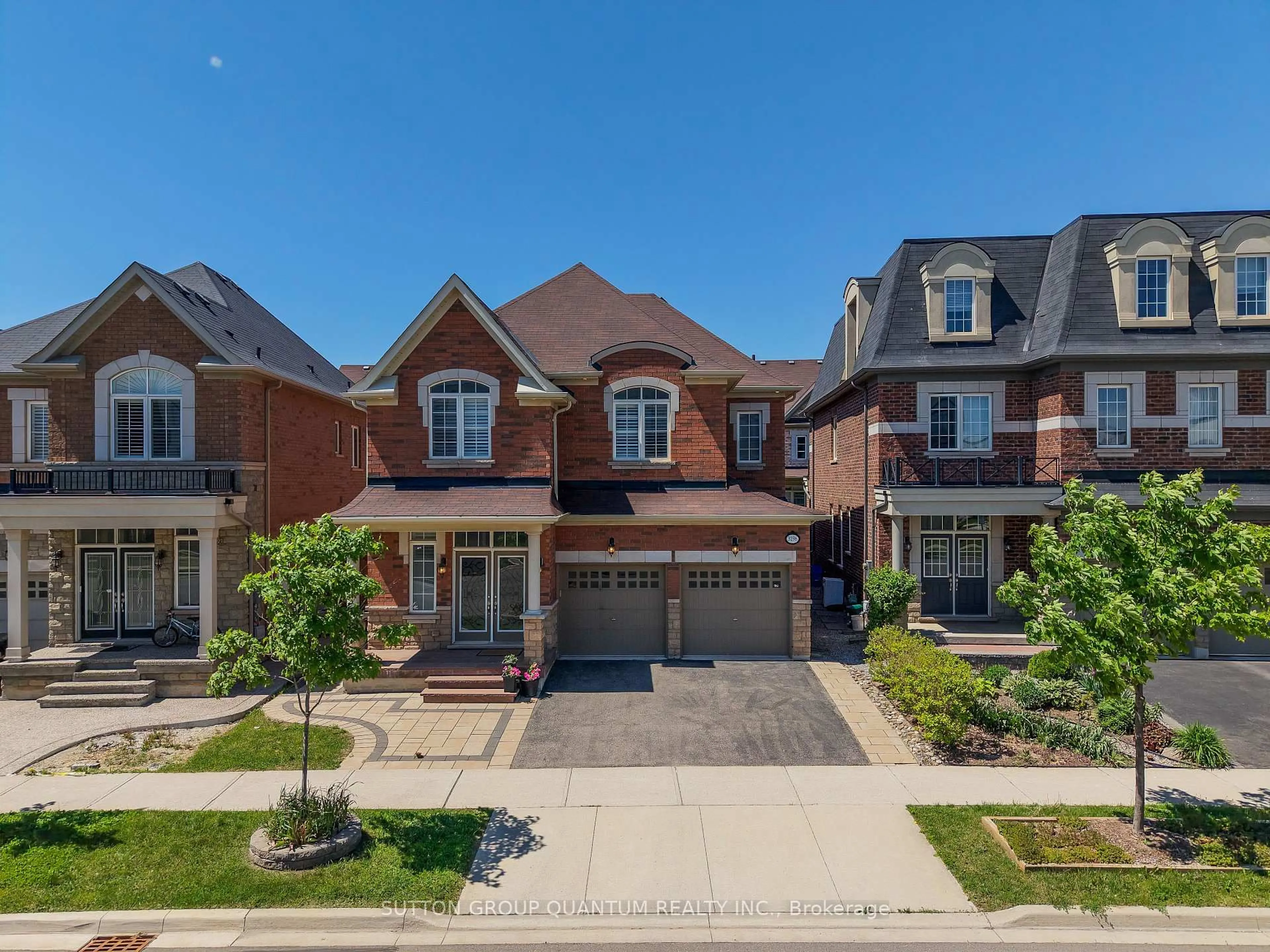 Home with brick exterior material, street for 3196 Ernest Appelbe Blvd, Oakville Ontario L6H 7C3