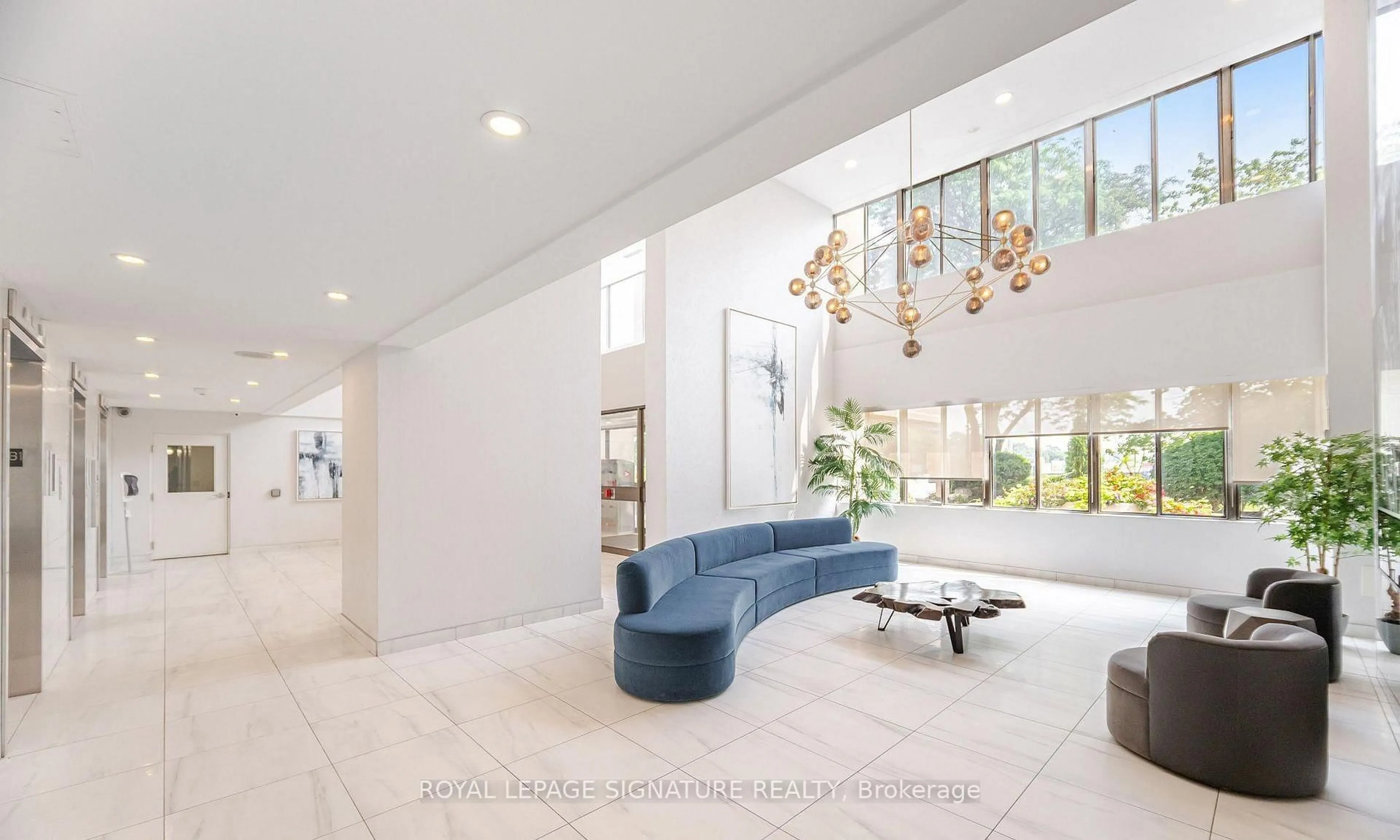 Lobby for 1580 Mississauga Valley Blvd #906, Mississauga Ontario L5A 3T8
