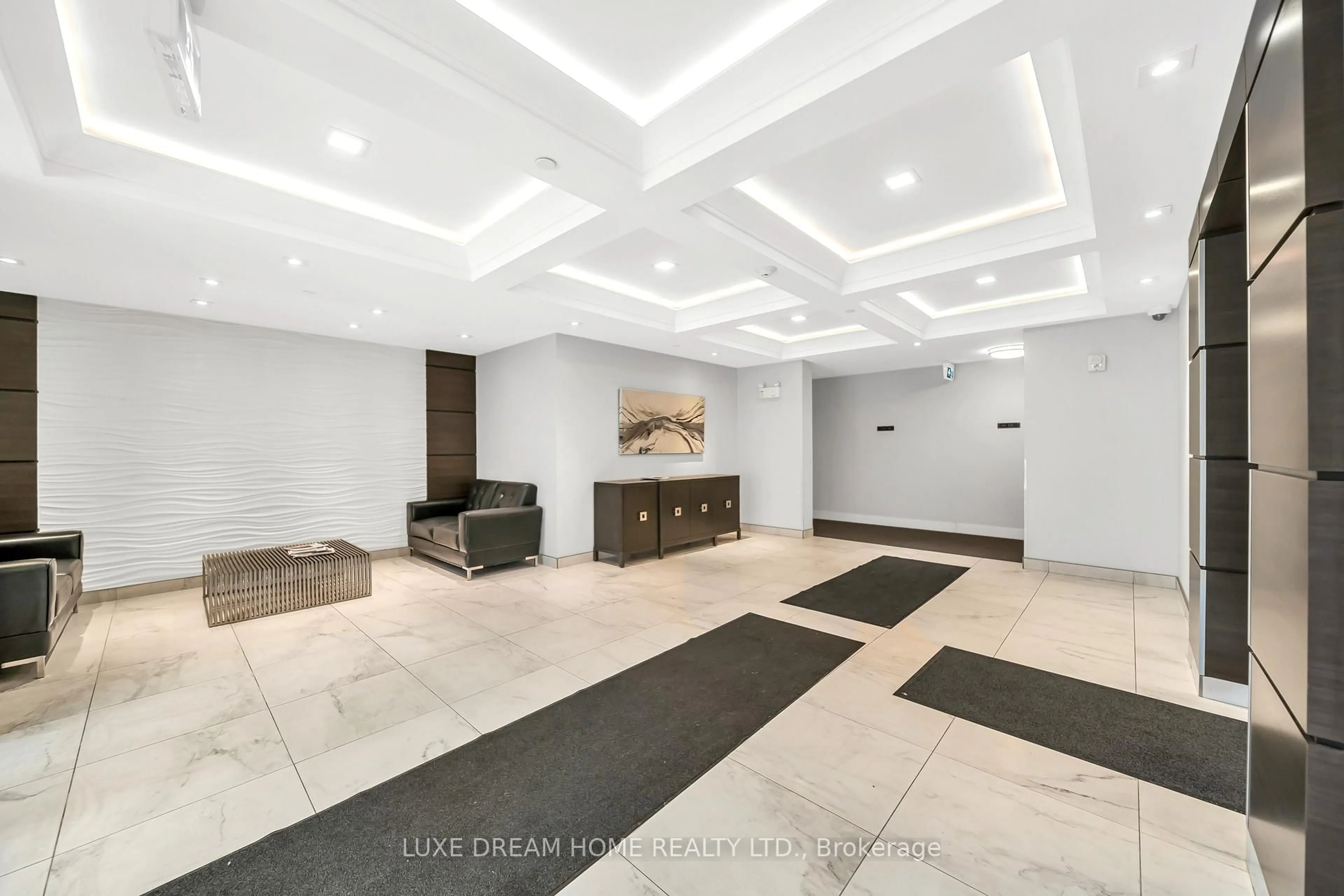 Lobby for 620 Sauve St #206, Milton Ontario L9T 9A5