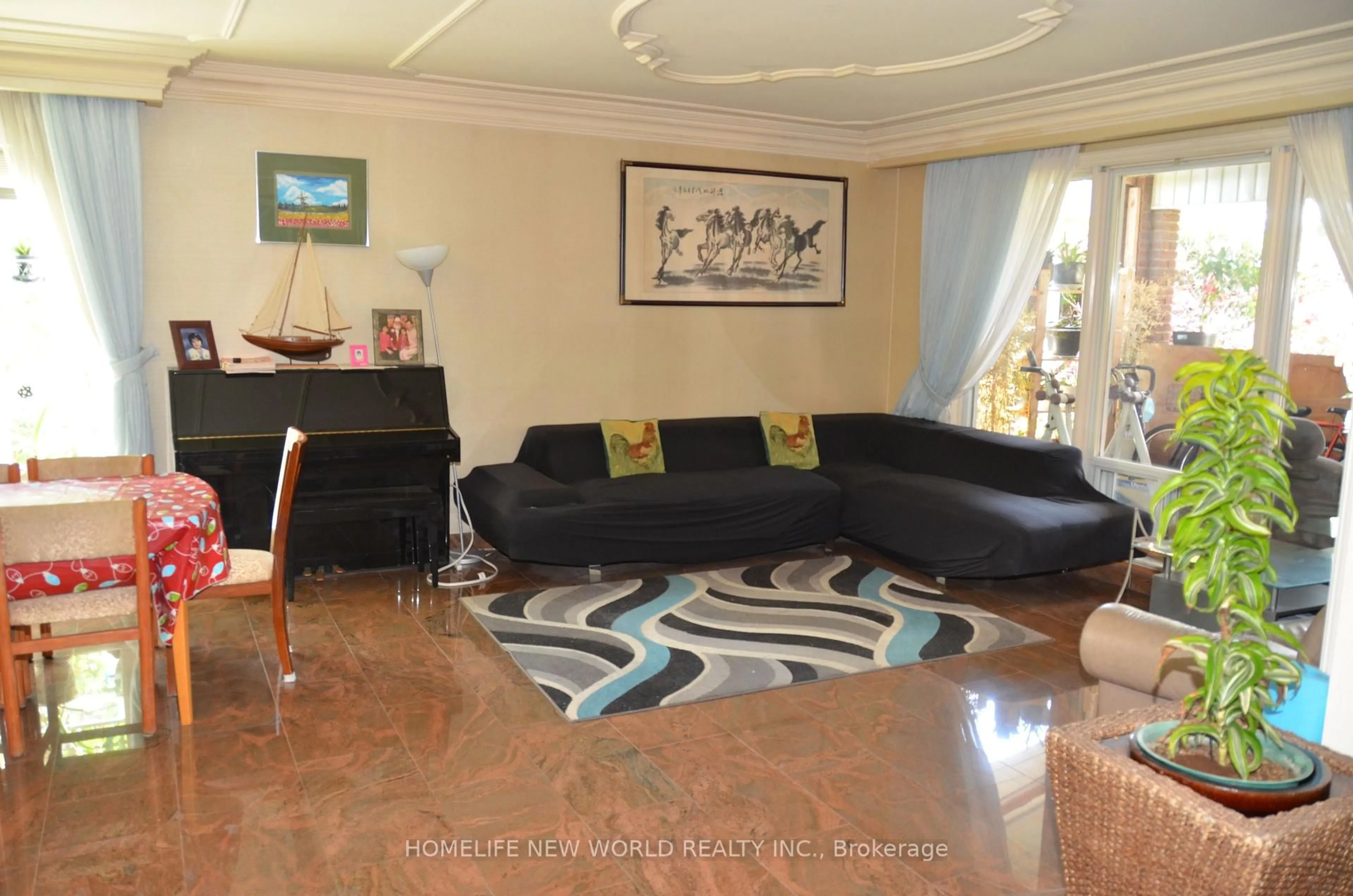 Living room with furniture, unknown for 15 Brantley Cres, Toronto Ontario M3J 1X4