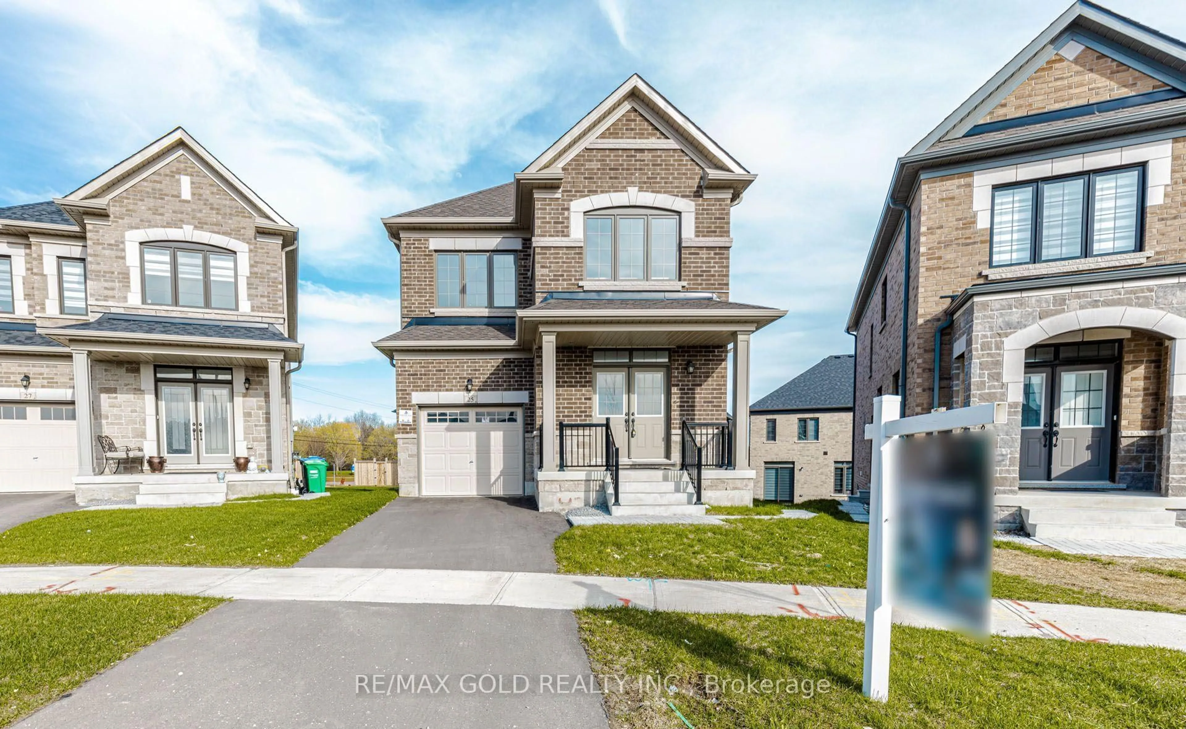 Home with brick exterior material, street for 25 Sapwood Cres, Brampton Ontario L6Z 0K8